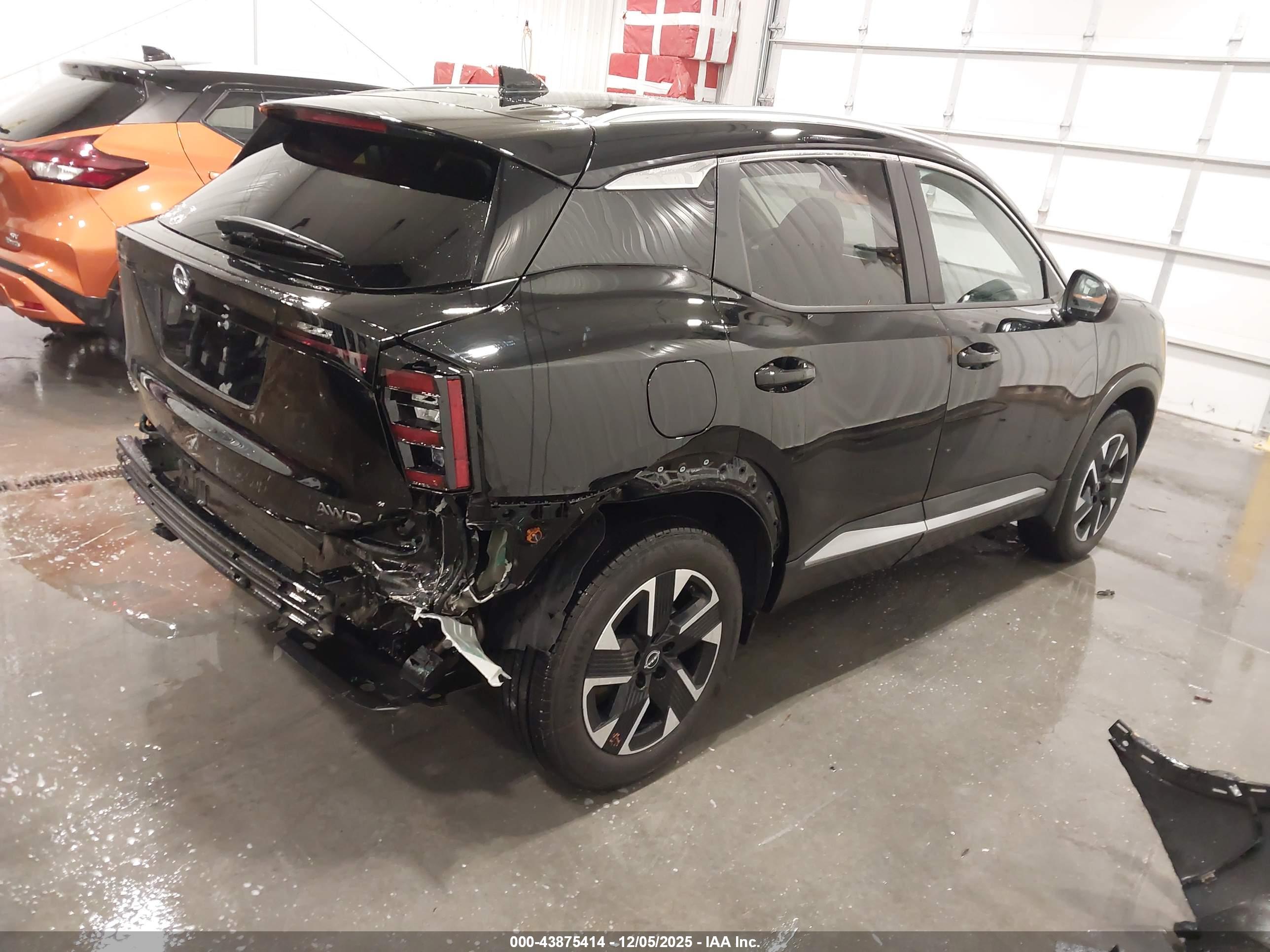 NISSAN KICKS image 4