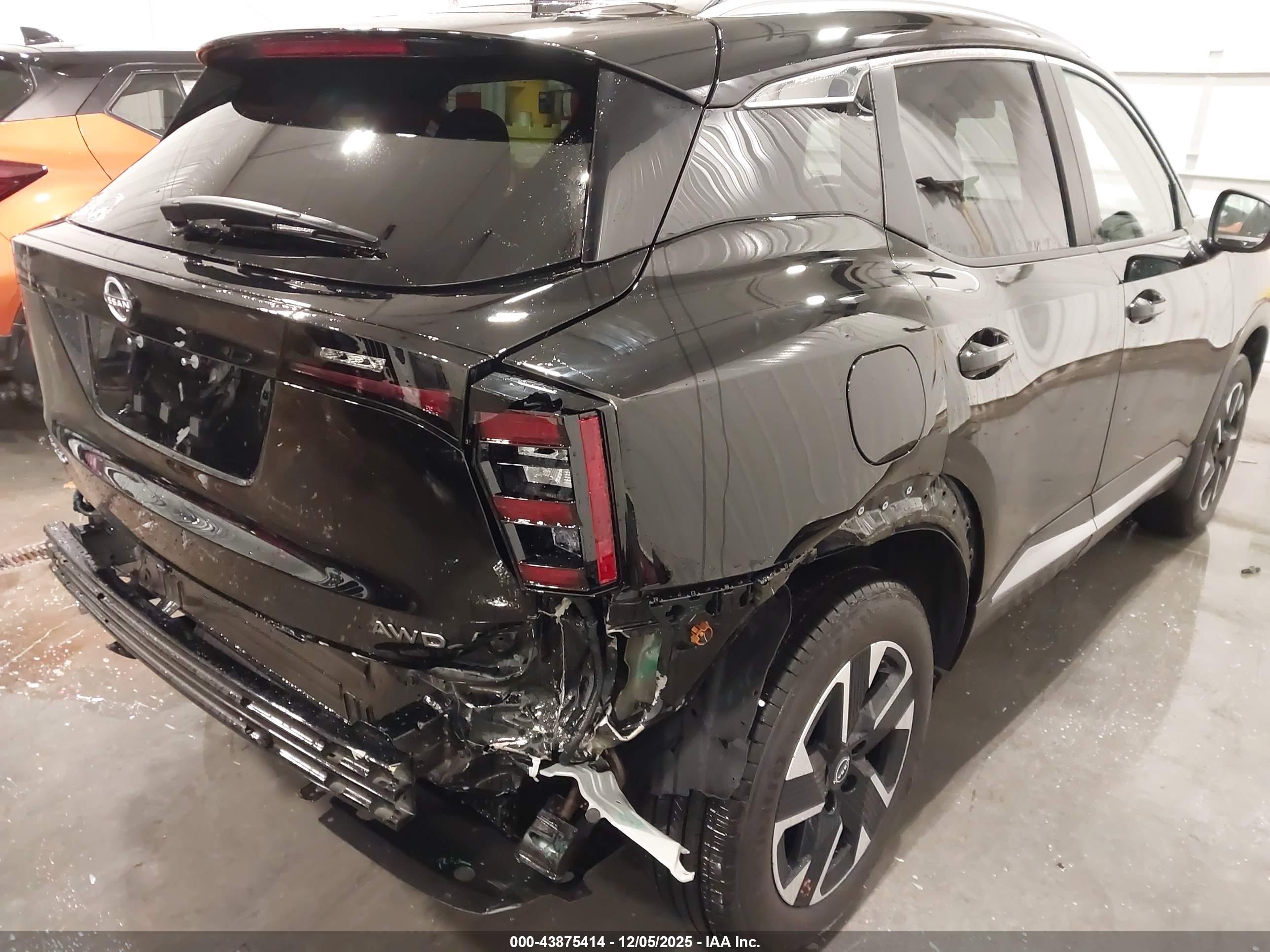NISSAN KICKS image 6