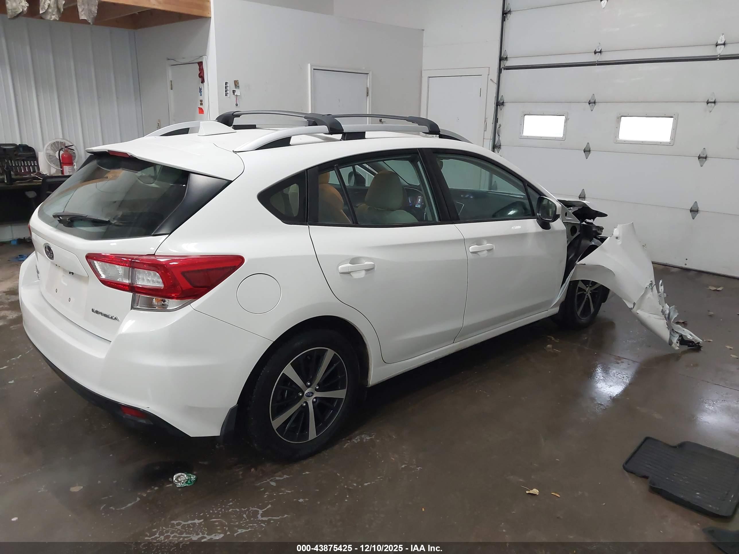 SUBARU IMPREZA image 4