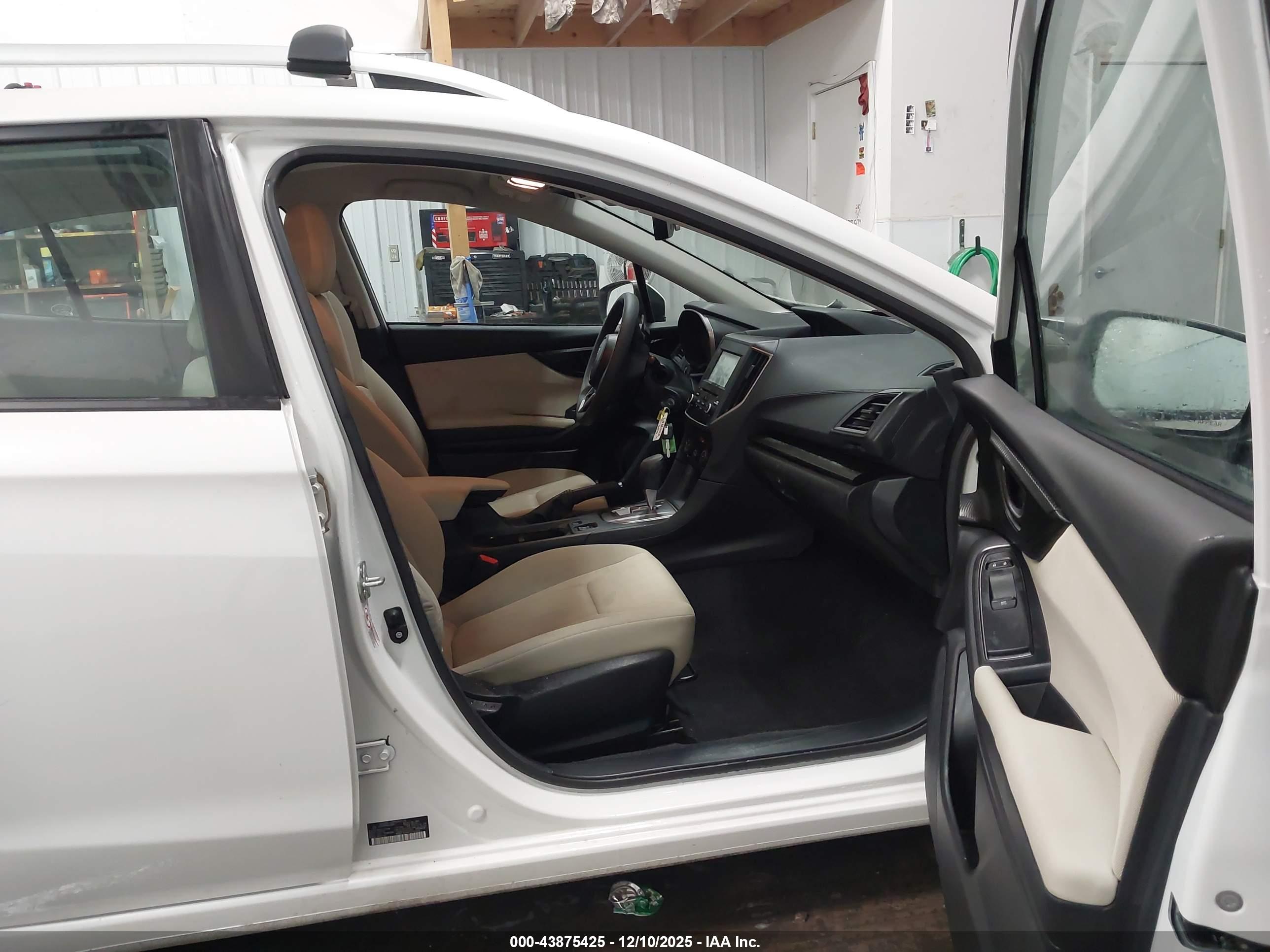 SUBARU IMPREZA image 5