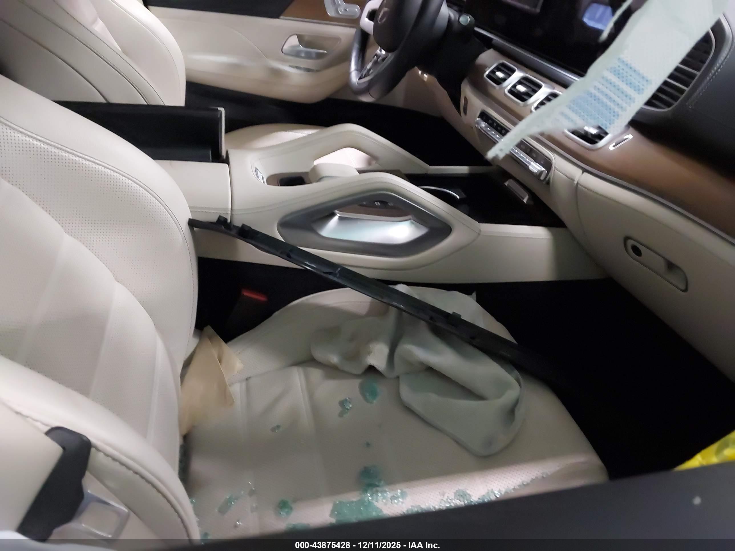 MERCEDES-BENZ GLE image 5