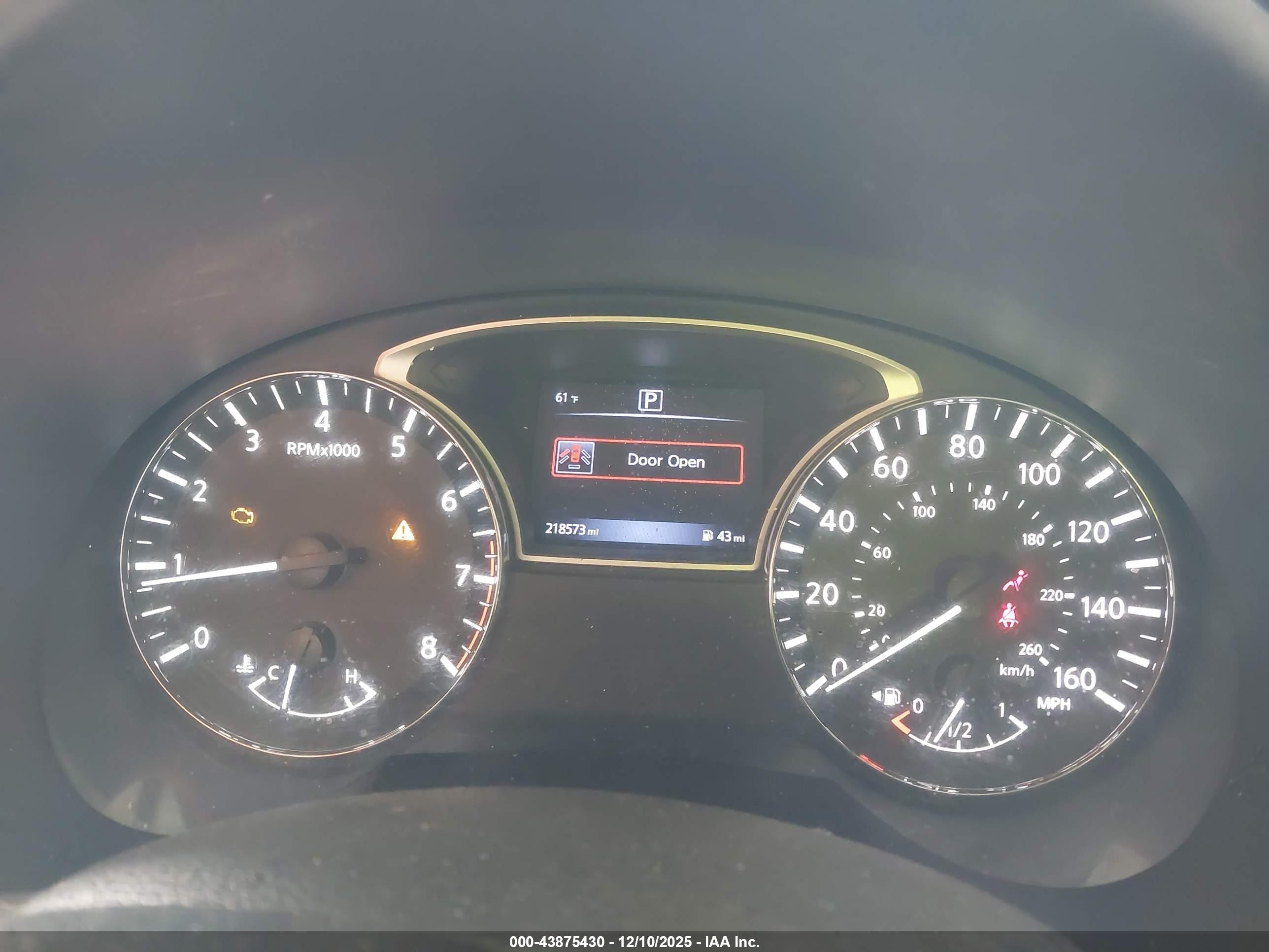 NISSAN ALTIMA image 7