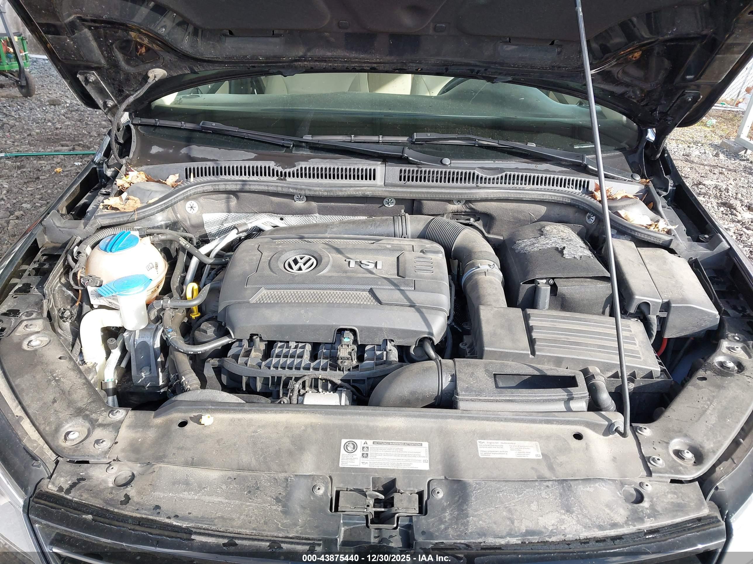 VOLKSWAGEN JETTA image 10