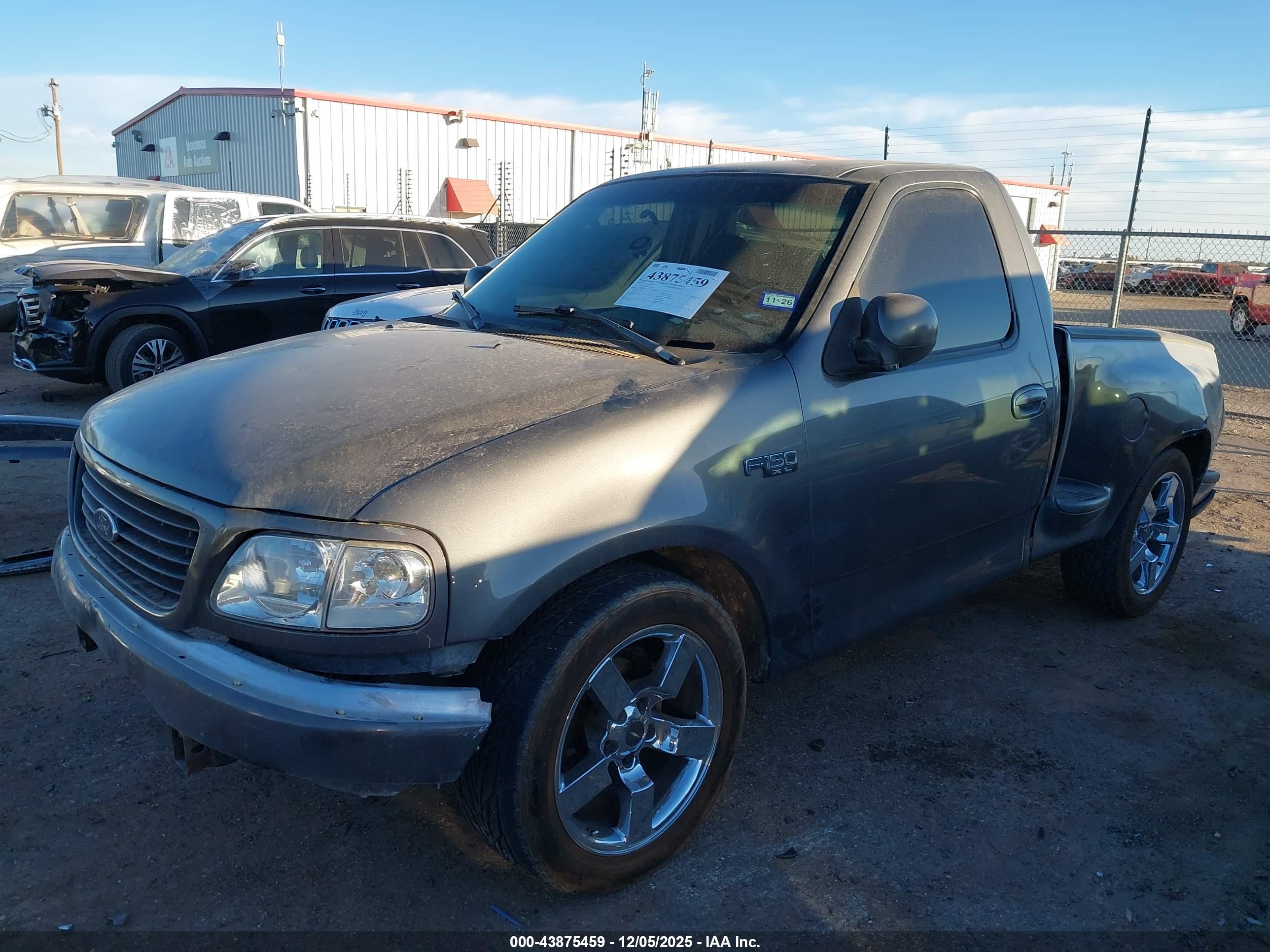 FORD F-150 image 2