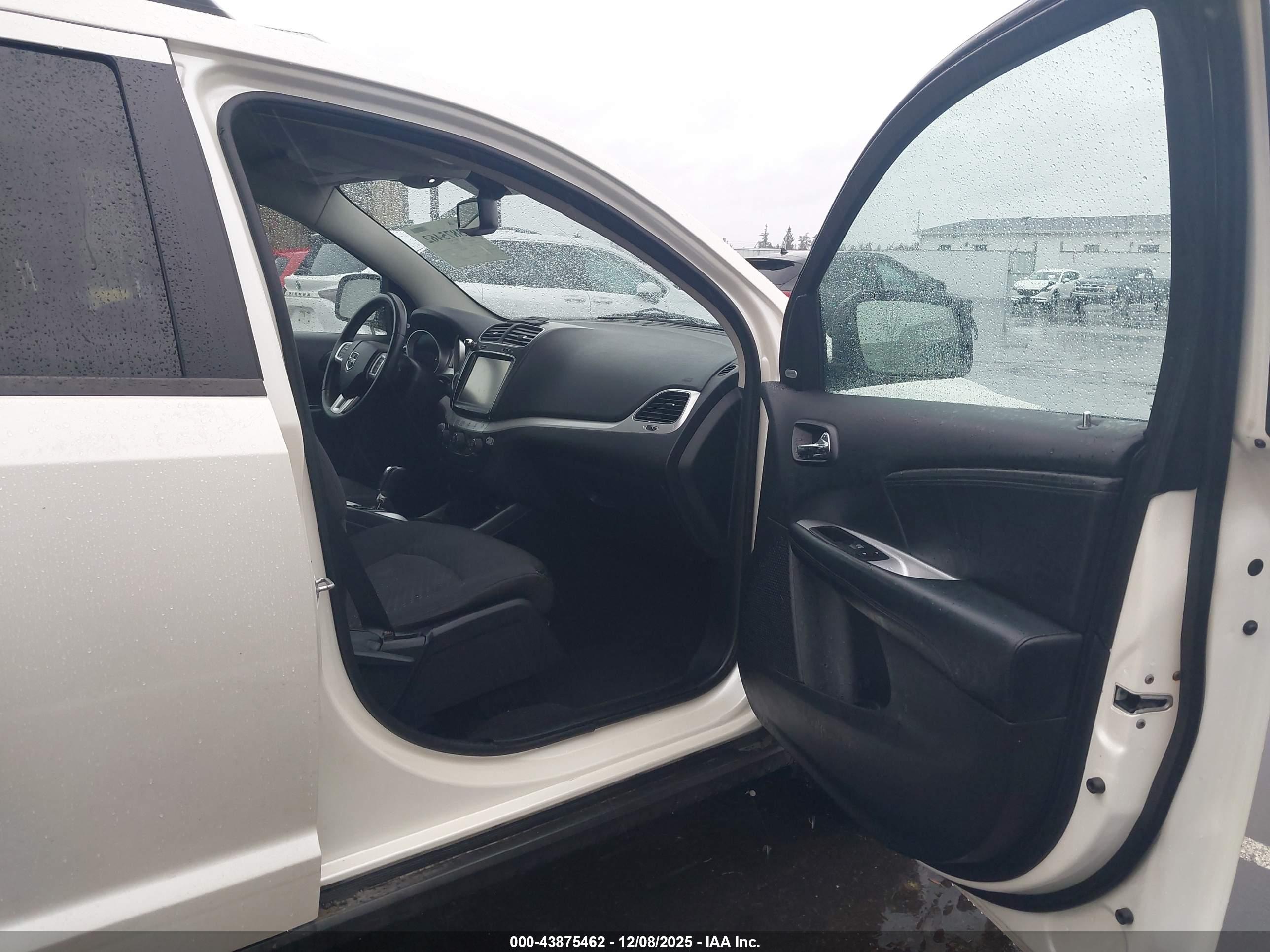 DODGE JOURNEY image 5