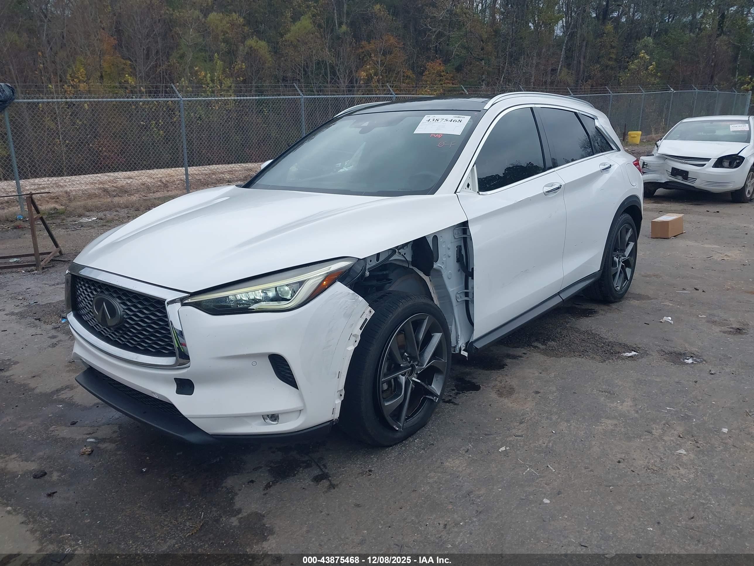 INFINITI QX50 image 2