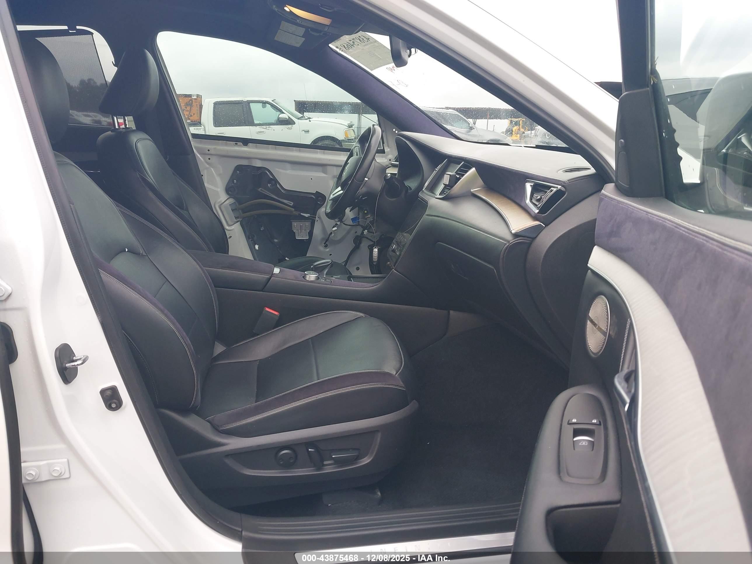 INFINITI QX50 image 5