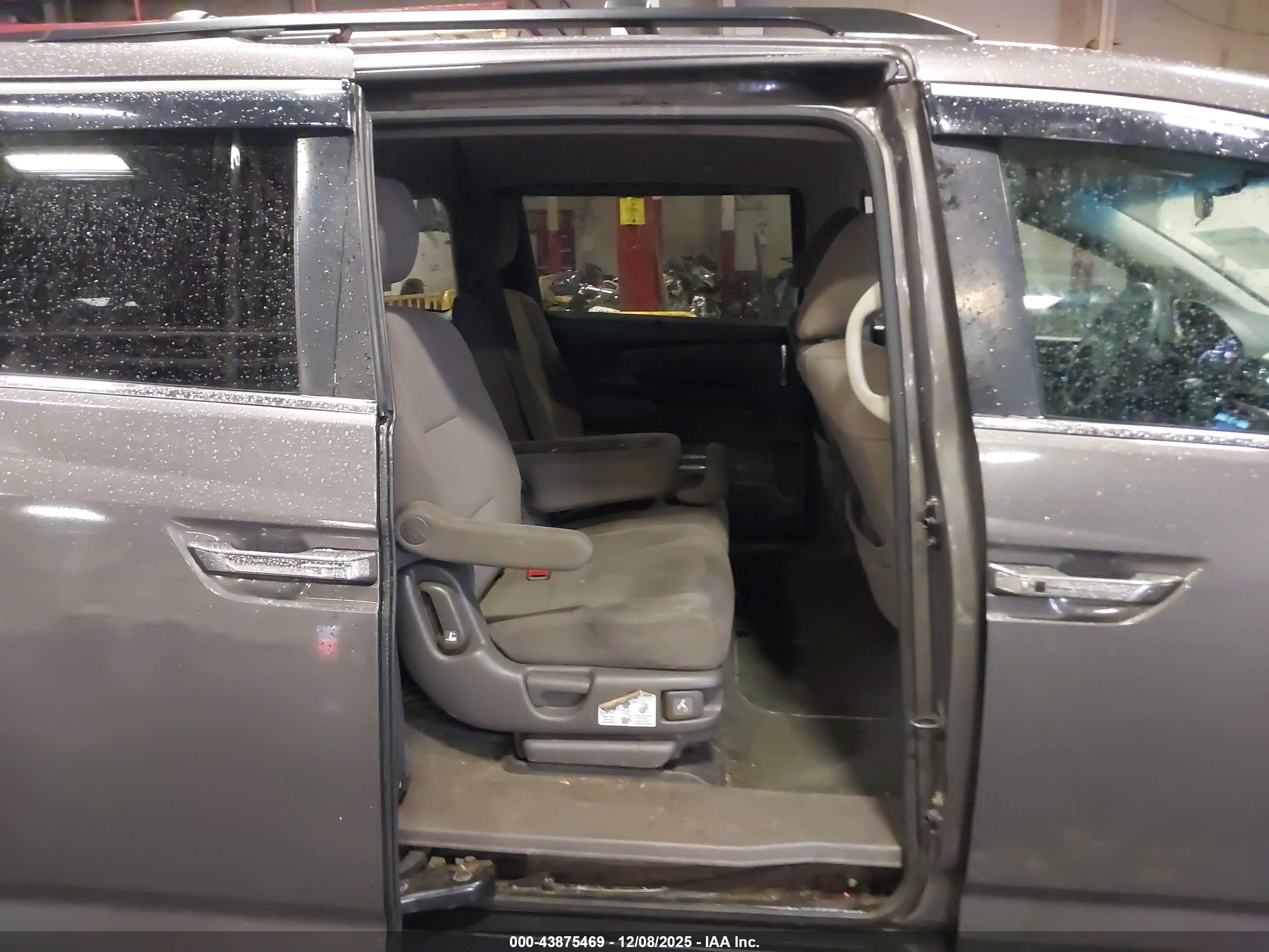 HONDA ODYSSEY image 8