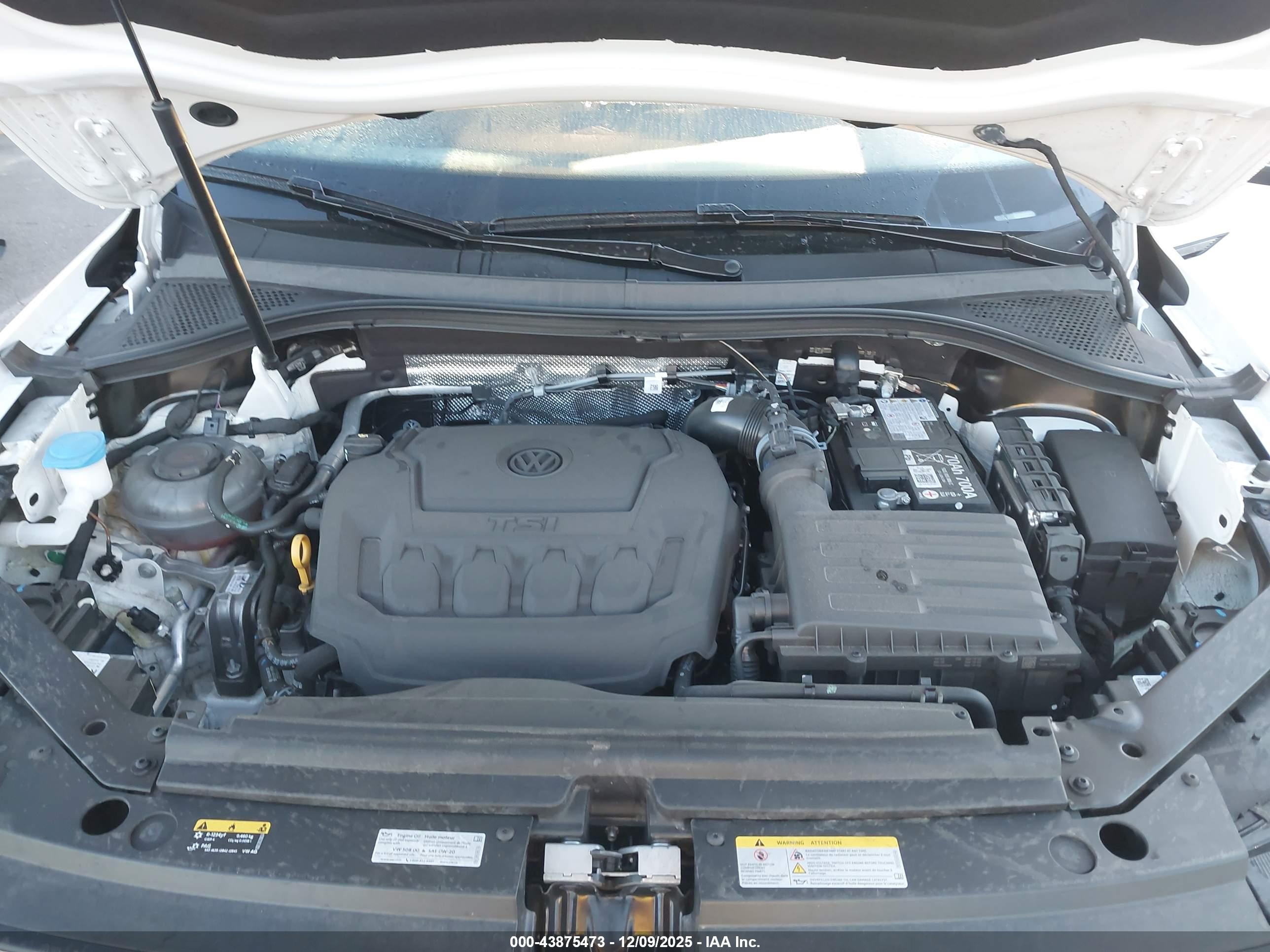 VOLKSWAGEN TIGUAN image 10