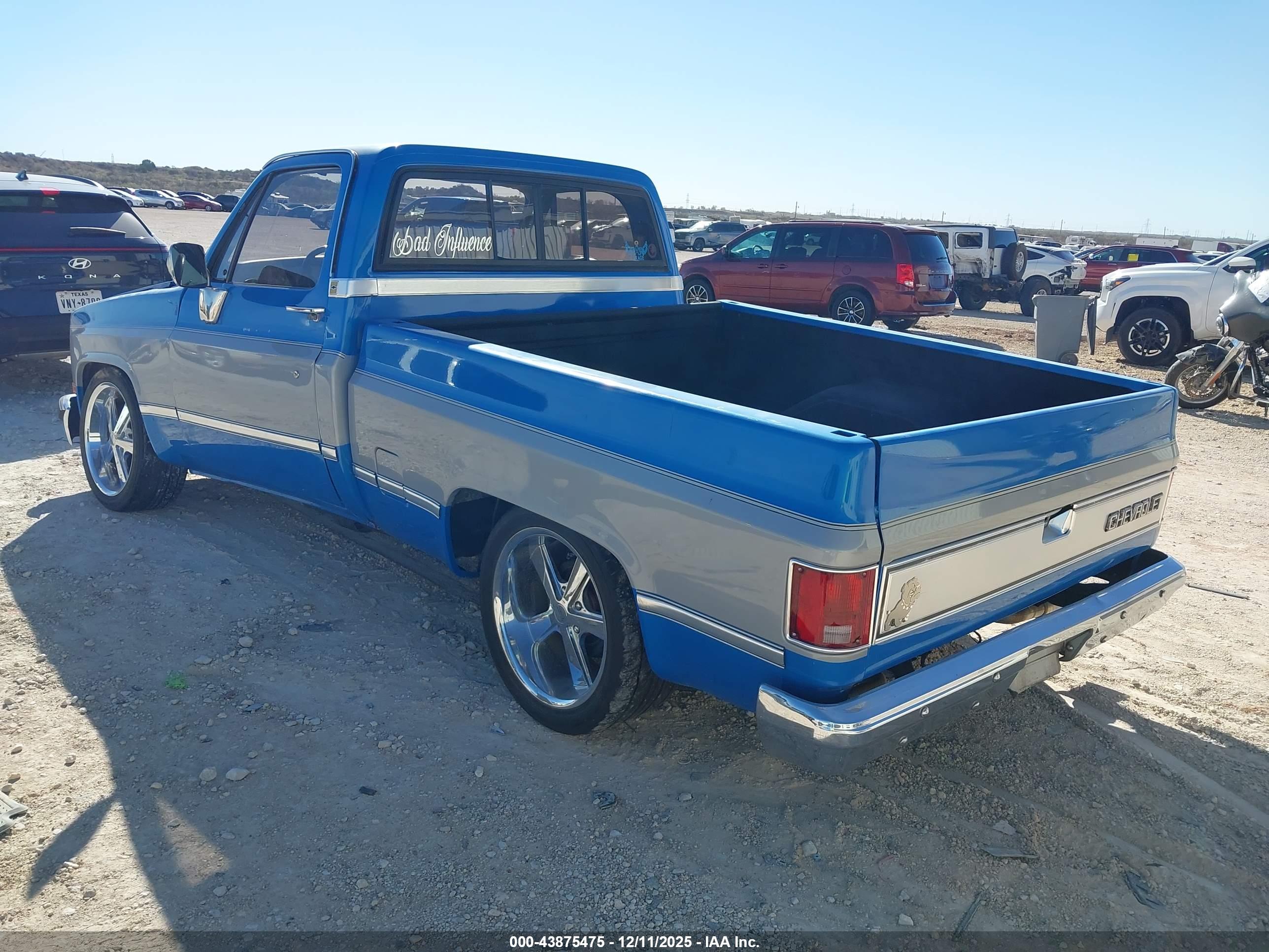 CHEVROLET C10 image 3