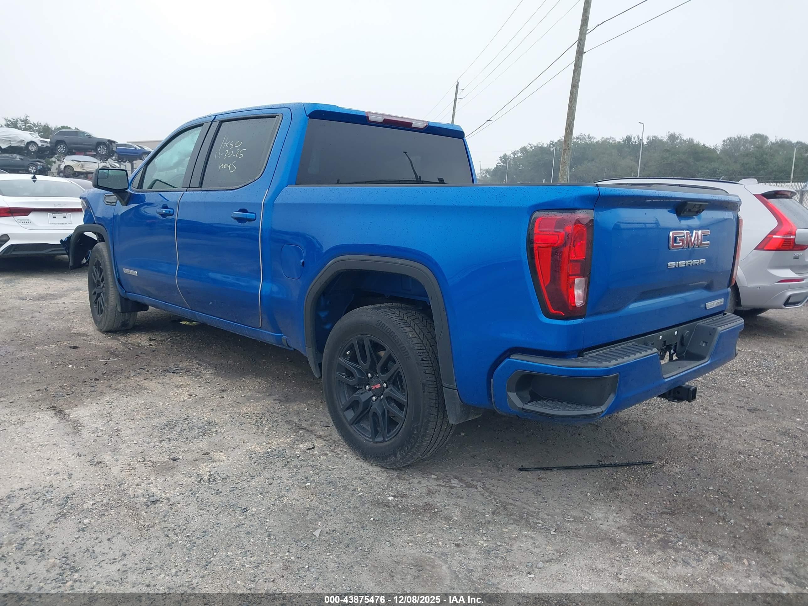 GMC SIERRA image 3