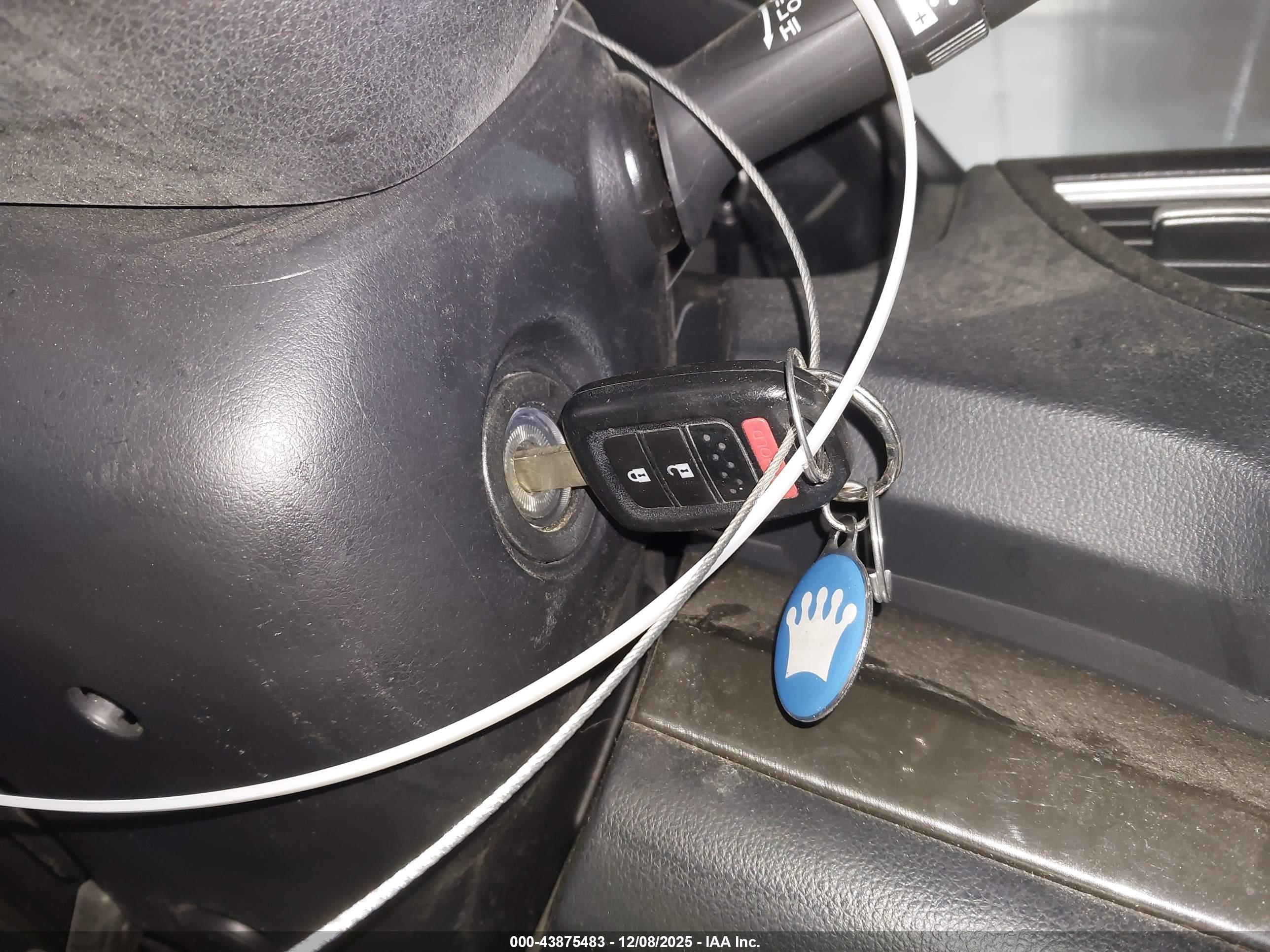 HONDA CR-V image 11