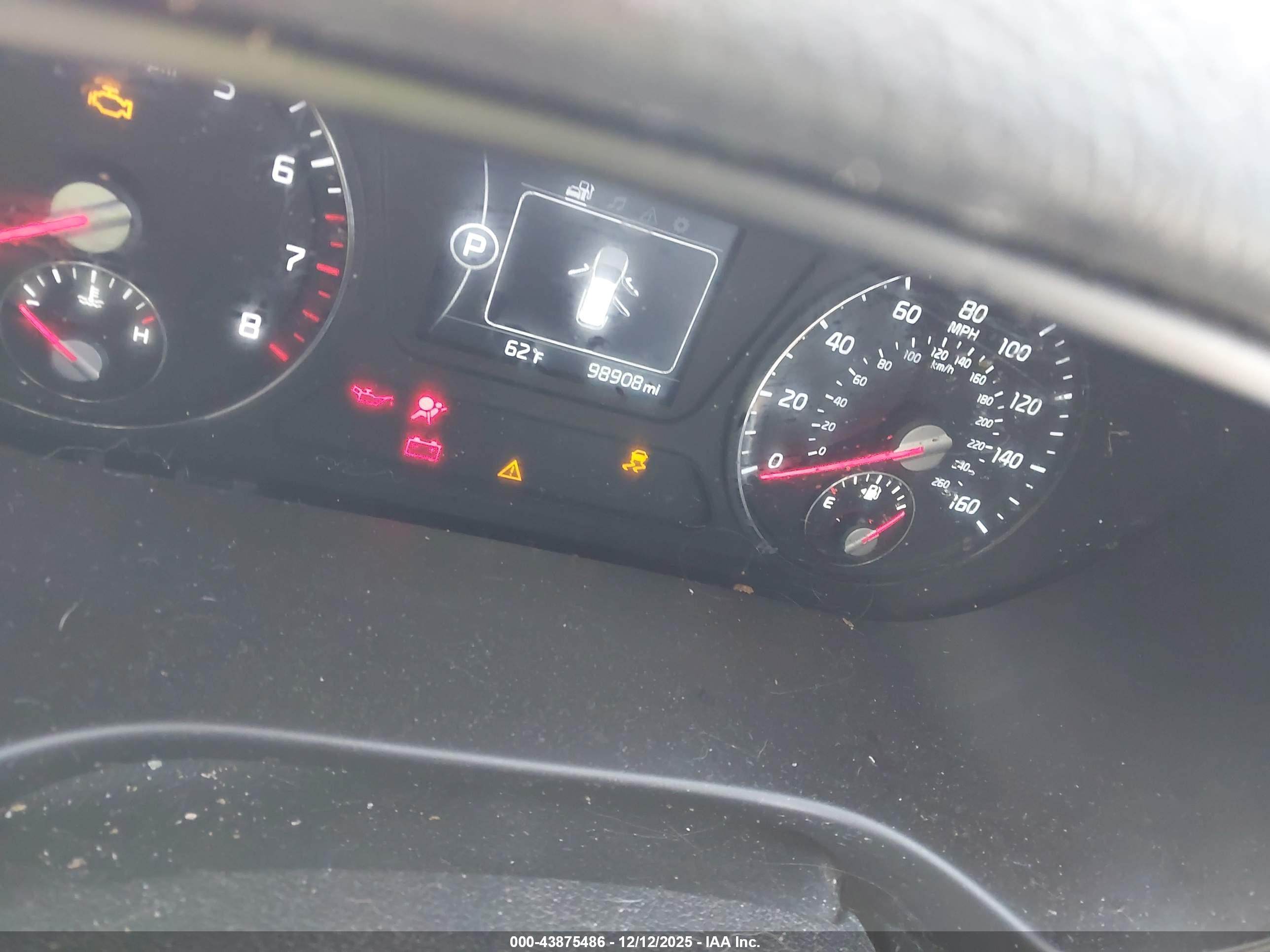 KIA SORENTO image 7