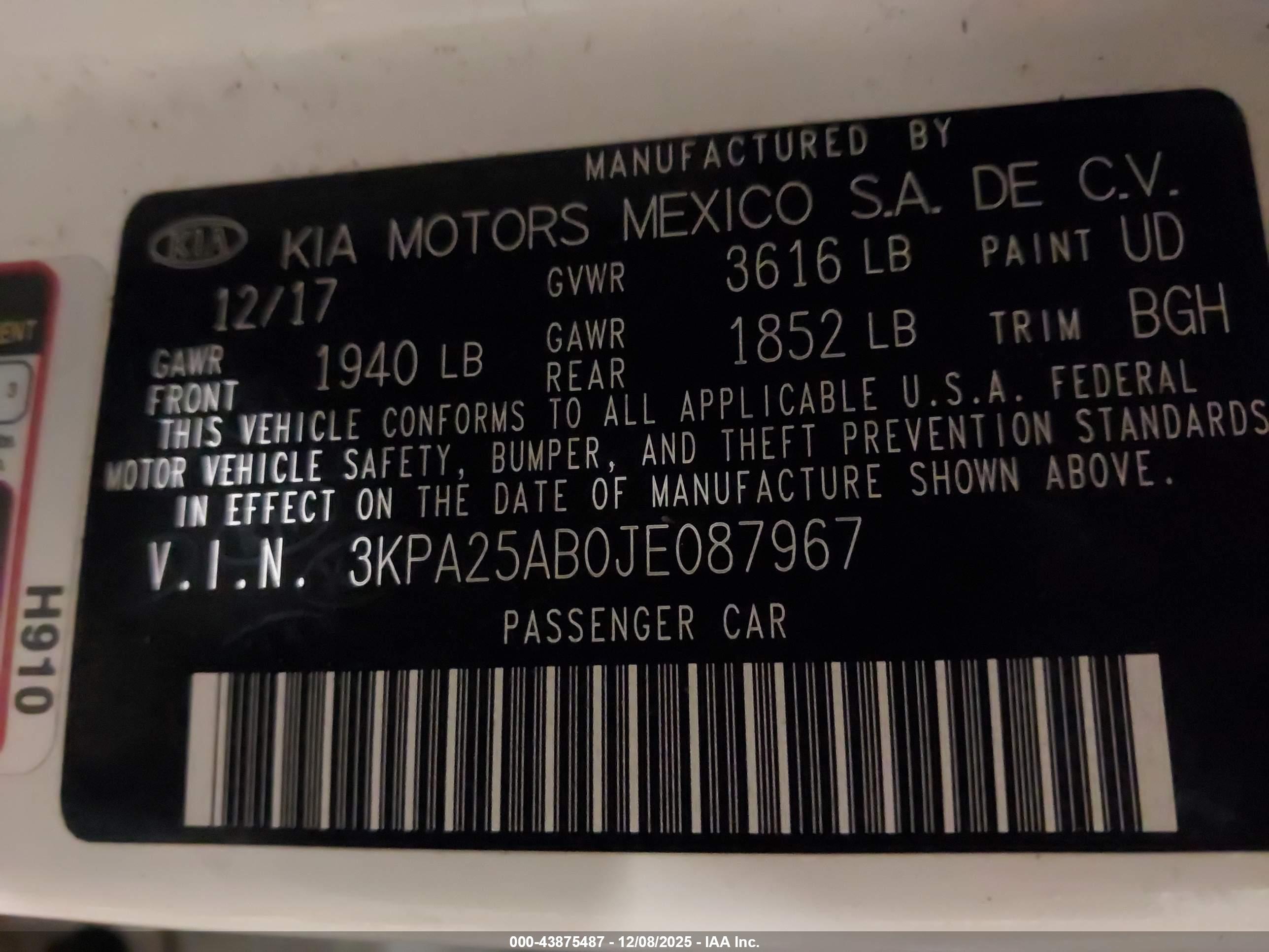 KIA RIO image 9