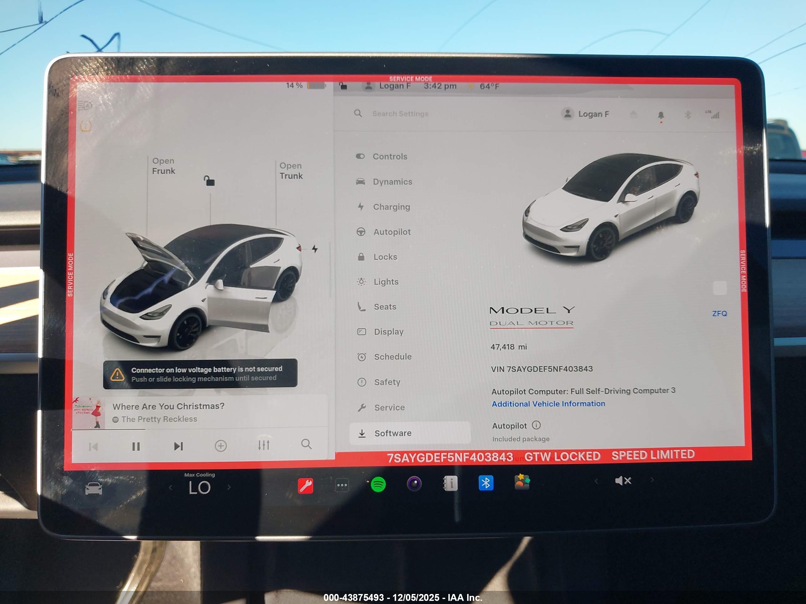 TESLA MODEL image 7
