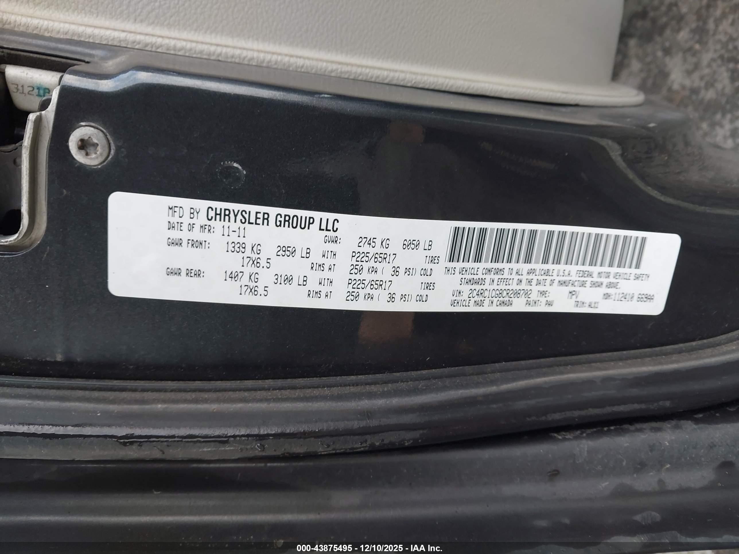 CHRYSLER TOWN image 9