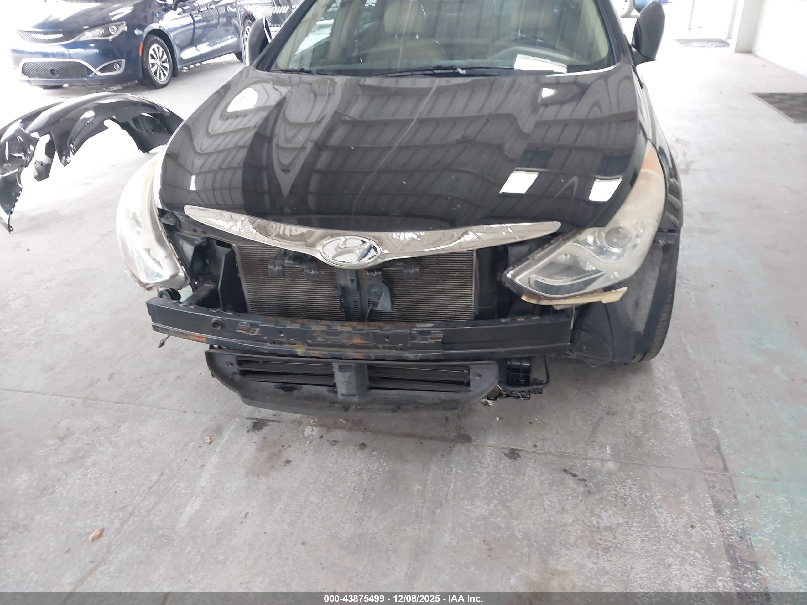 HYUNDAI SONATA image 6