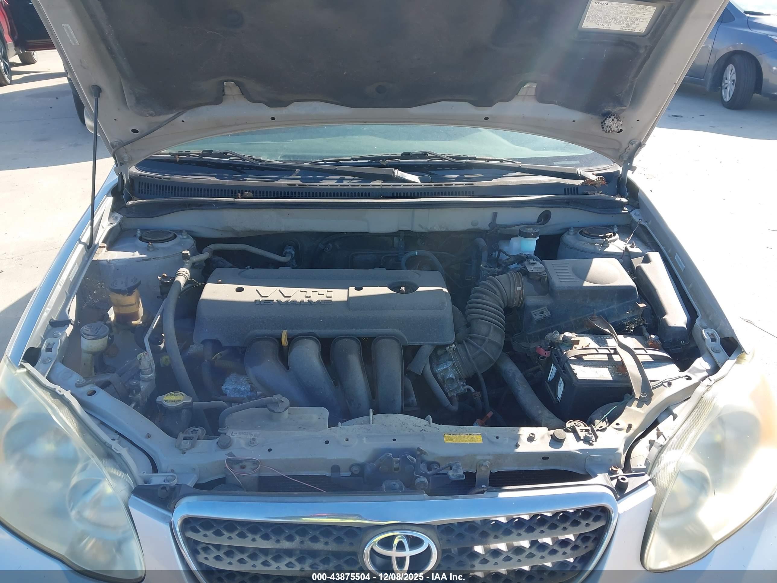 TOYOTA COROLLA image 10