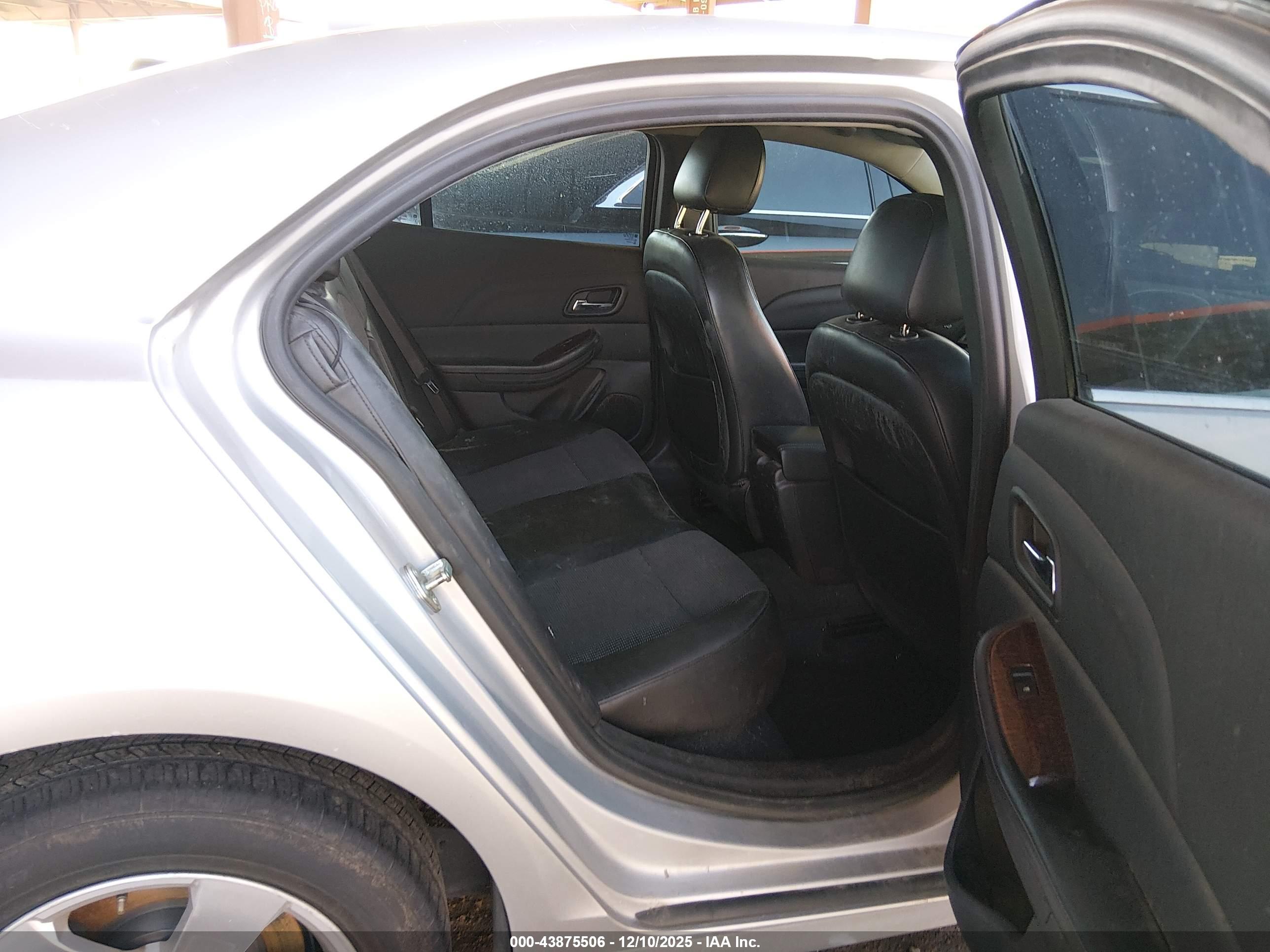 CHEVROLET MALIBU image 8