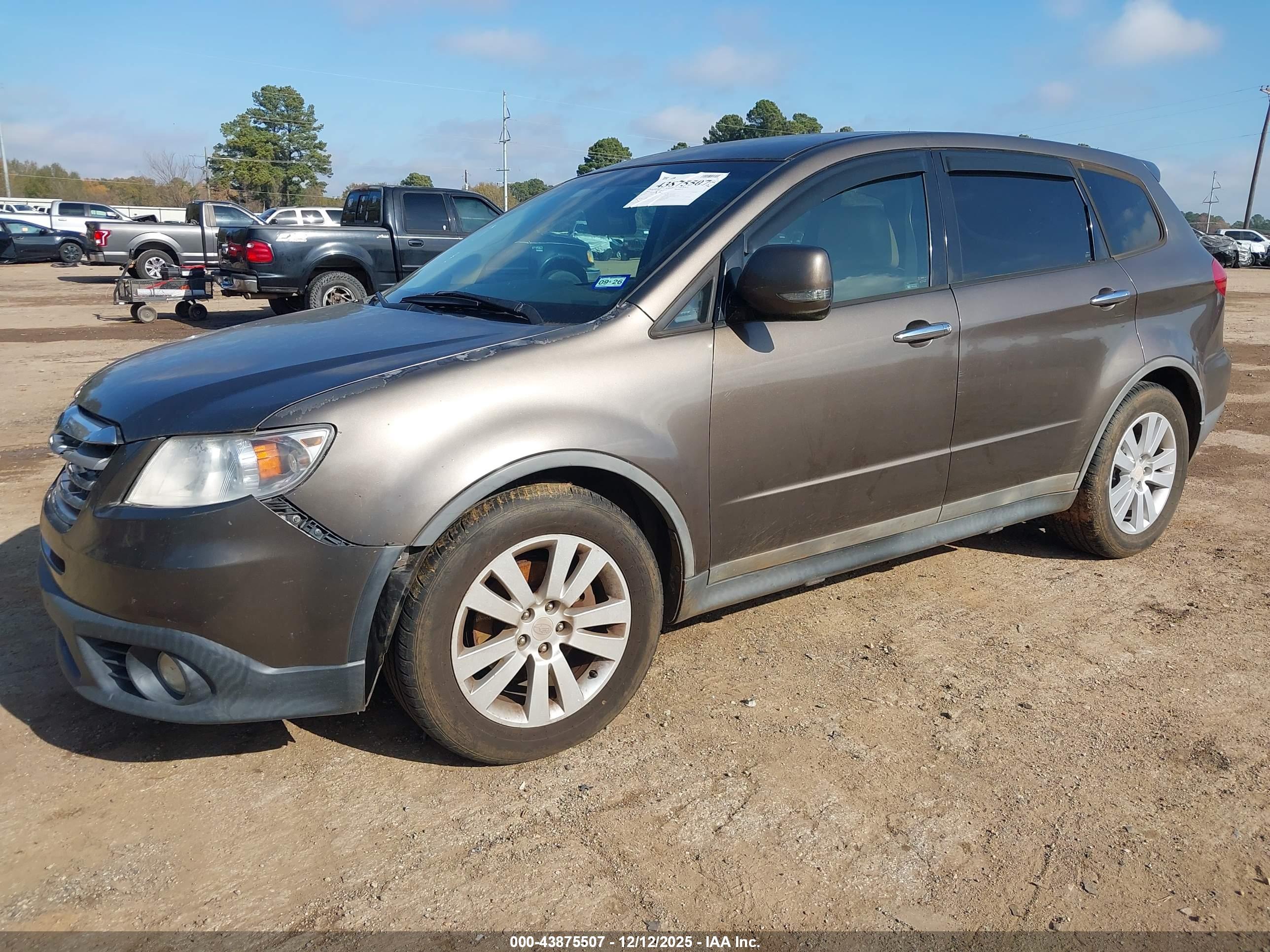 SUBARU TRIBECA image 2
