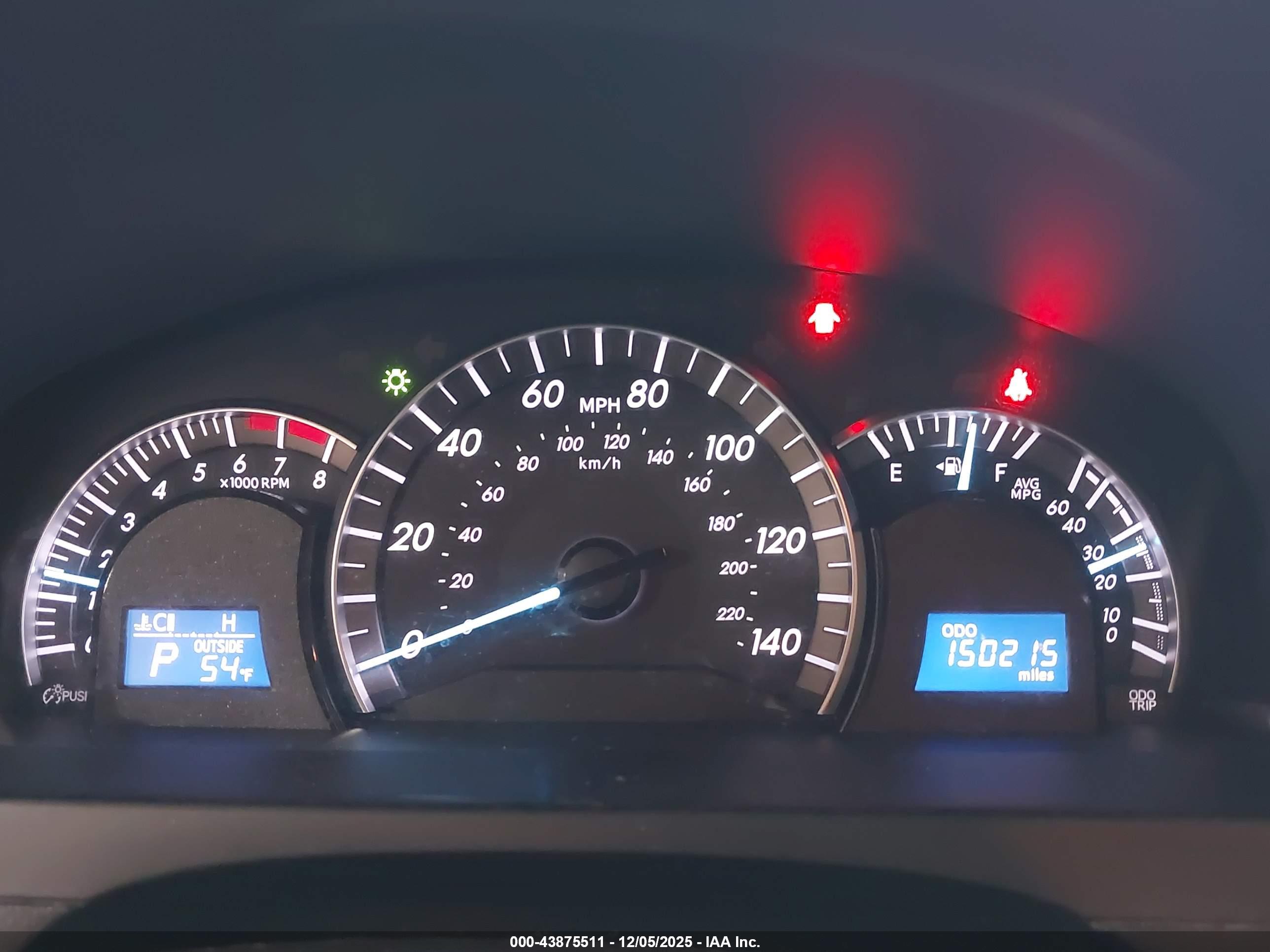 TOYOTA CAMRY image 7
