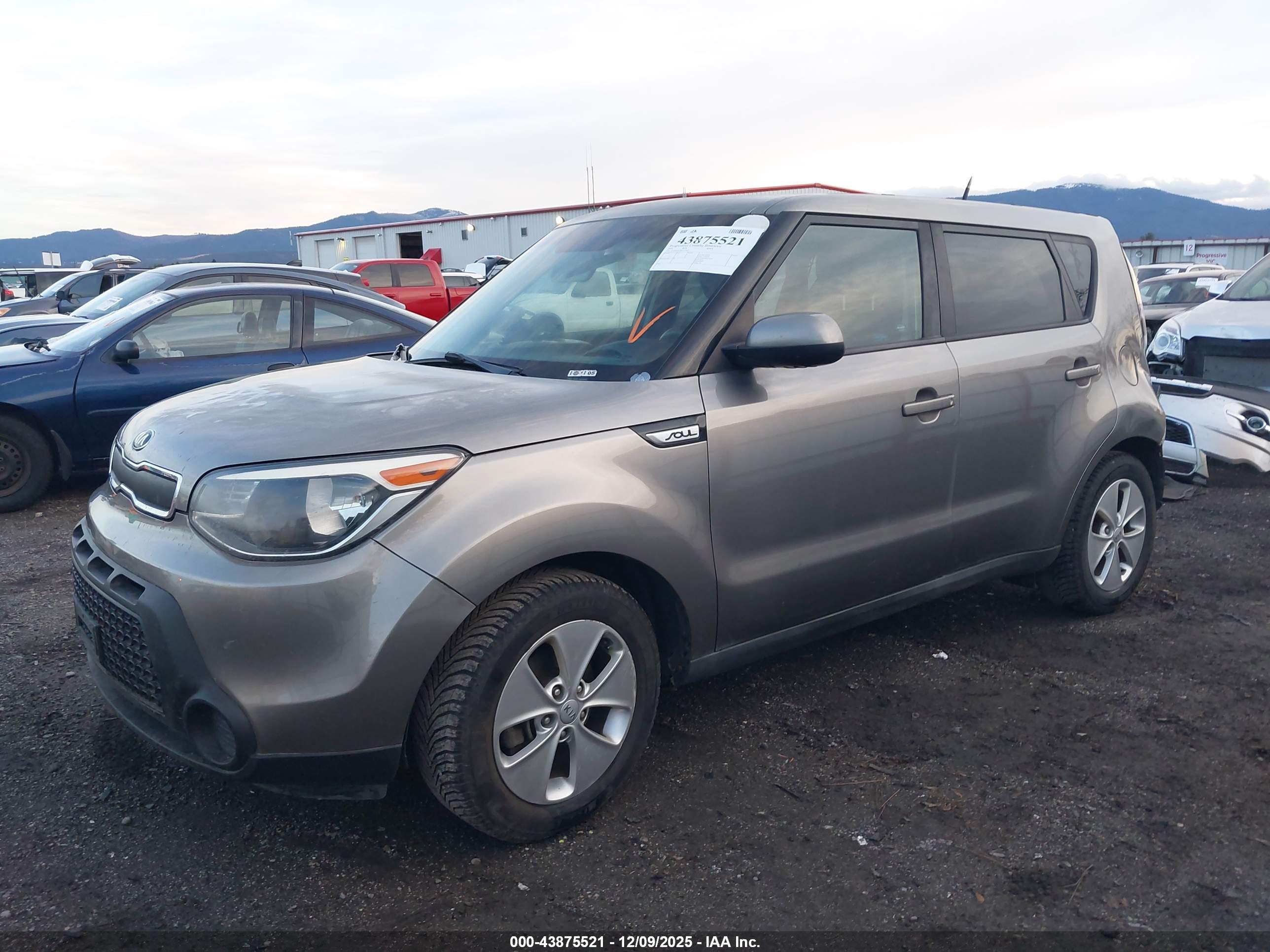 KIA SOUL image 2