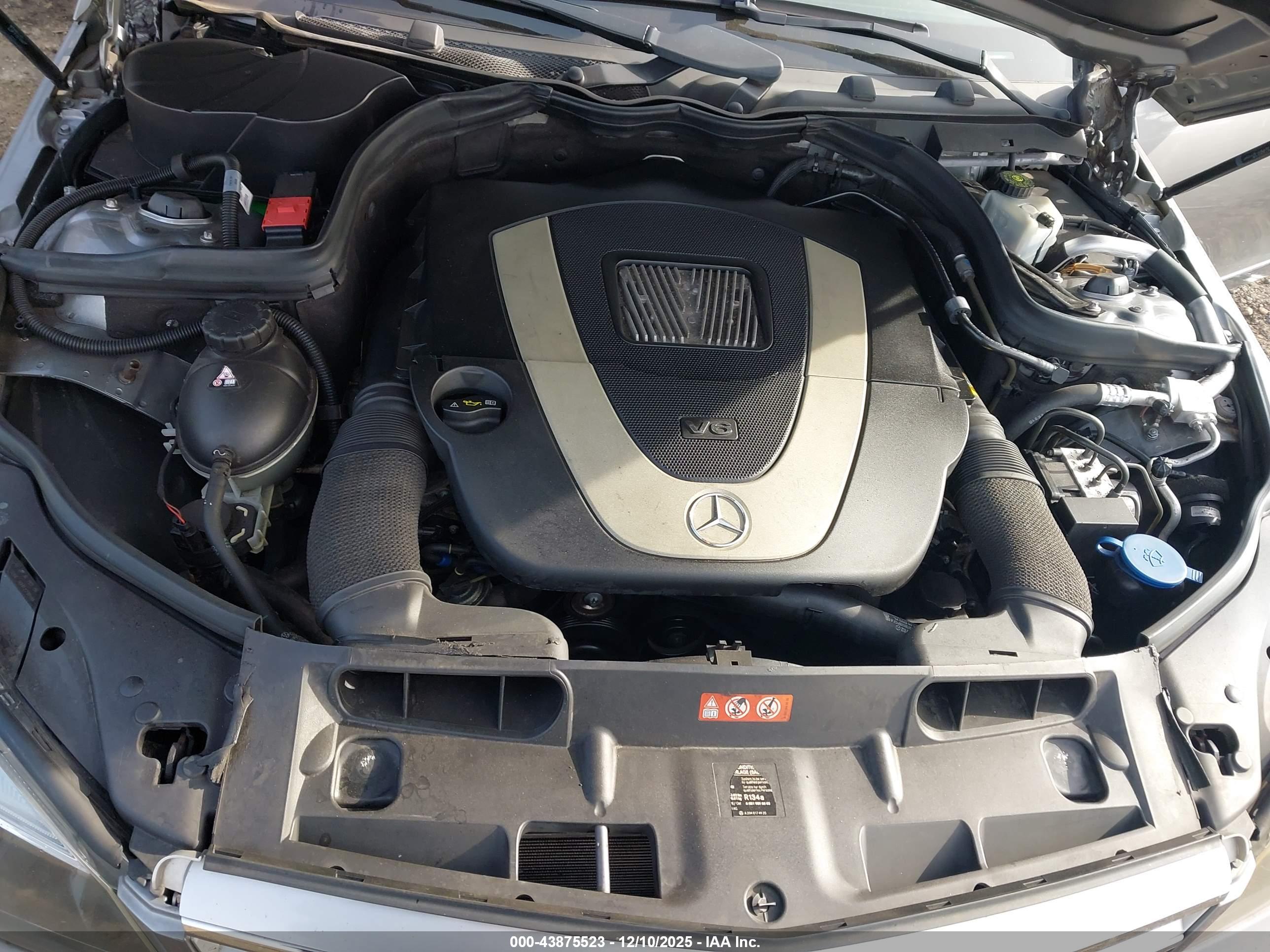 MERCEDES-BENZ C image 10