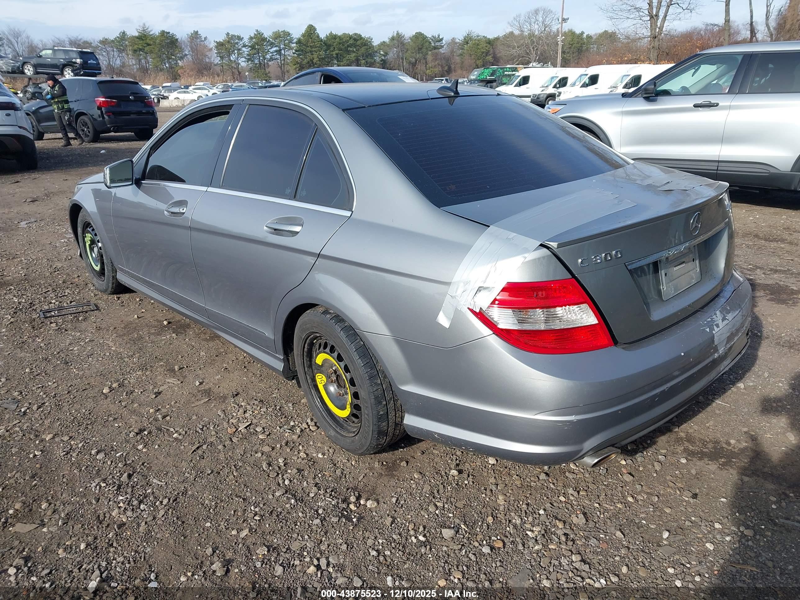 MERCEDES-BENZ C image 3