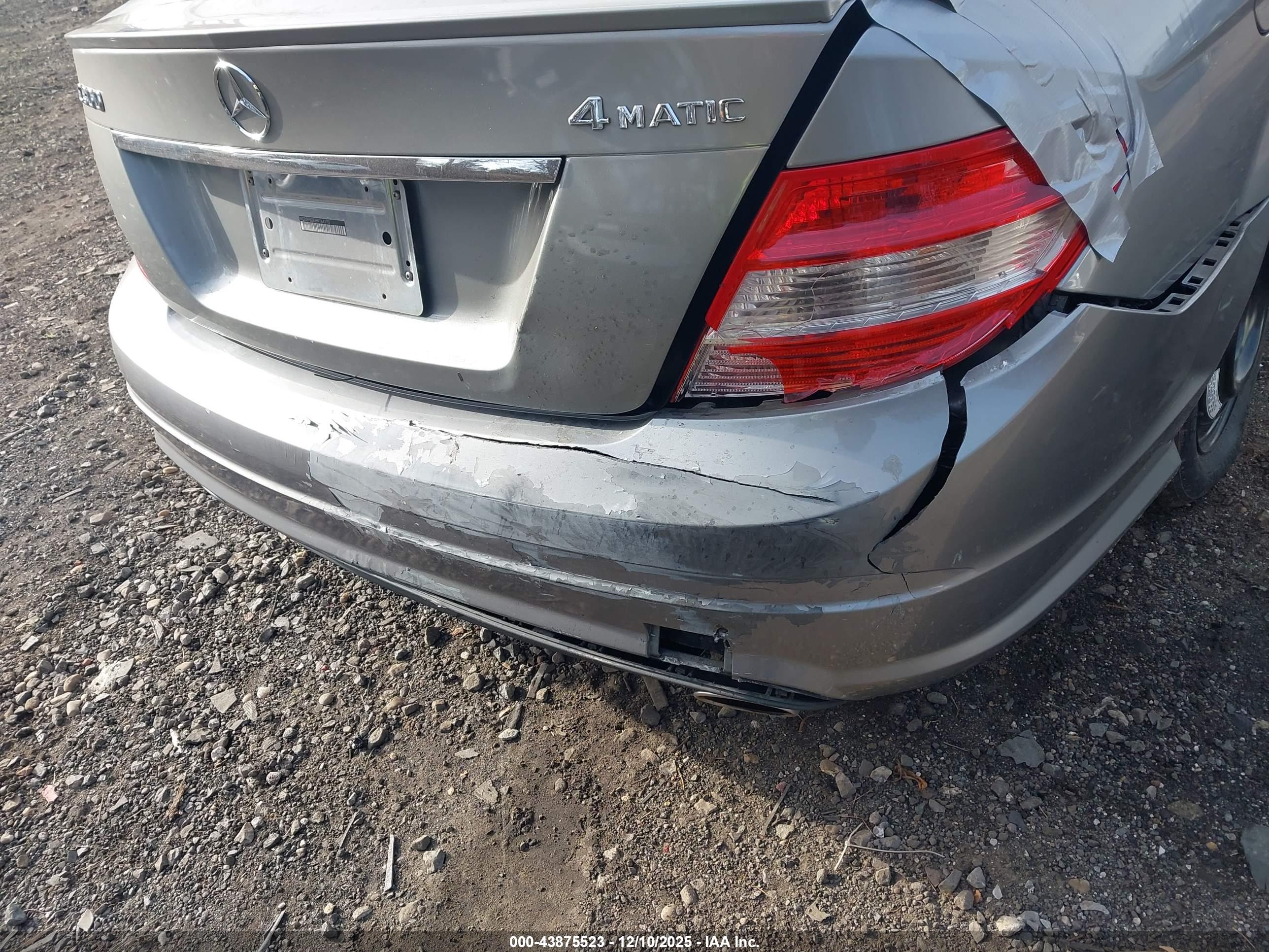 MERCEDES-BENZ C image 6