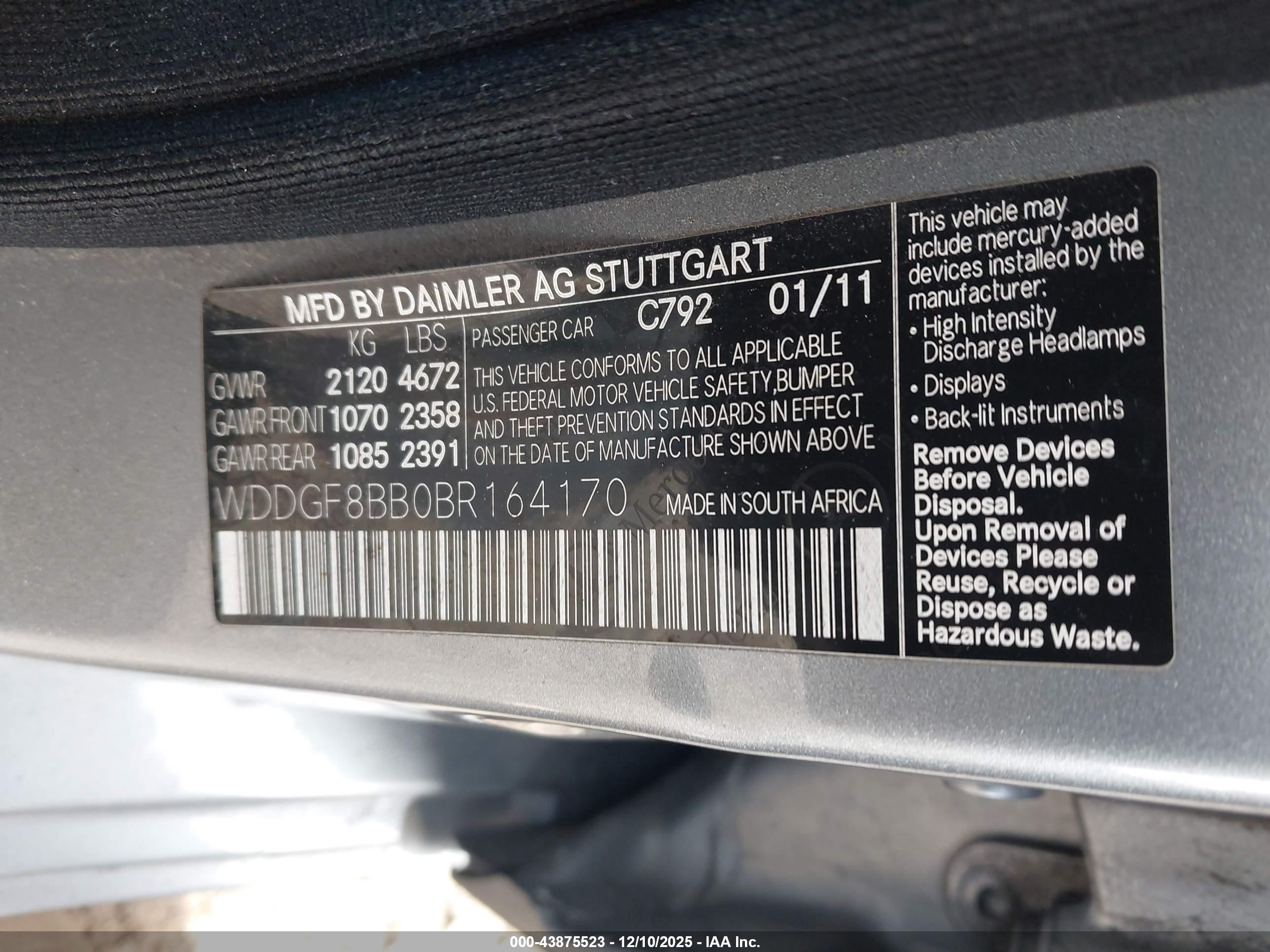 MERCEDES-BENZ C image 9