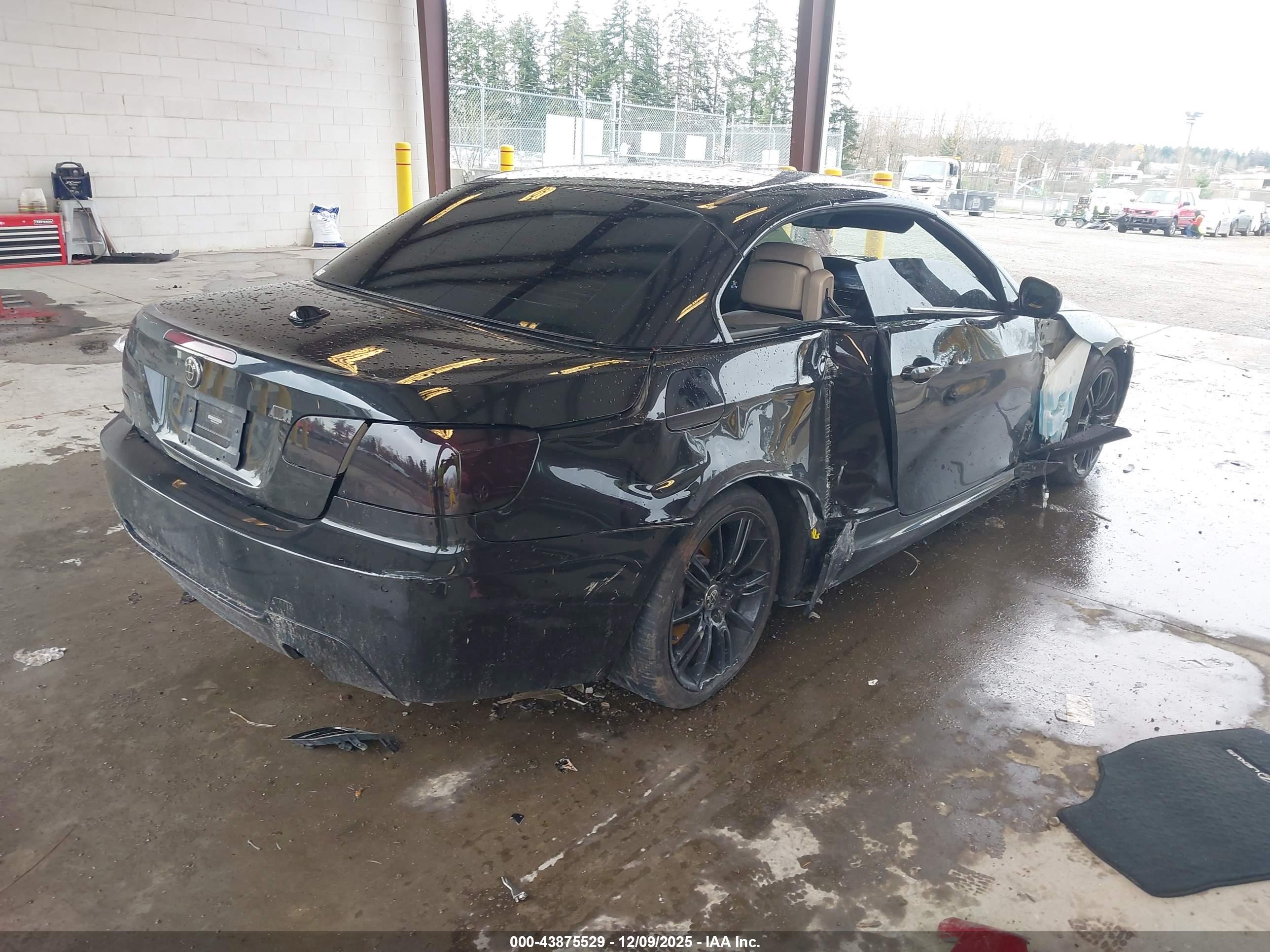 BMW 335I image 4