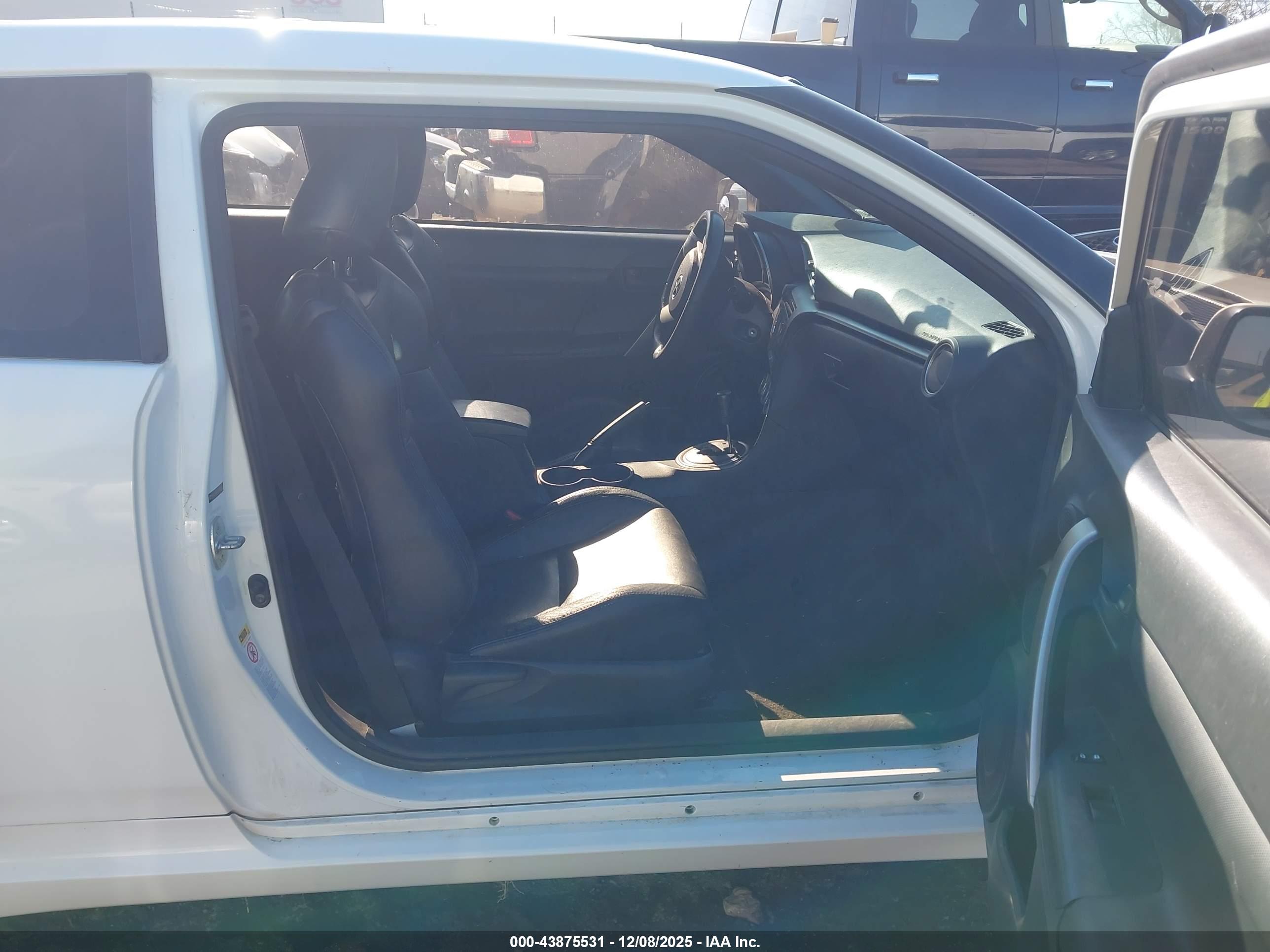 SCION TC image 5