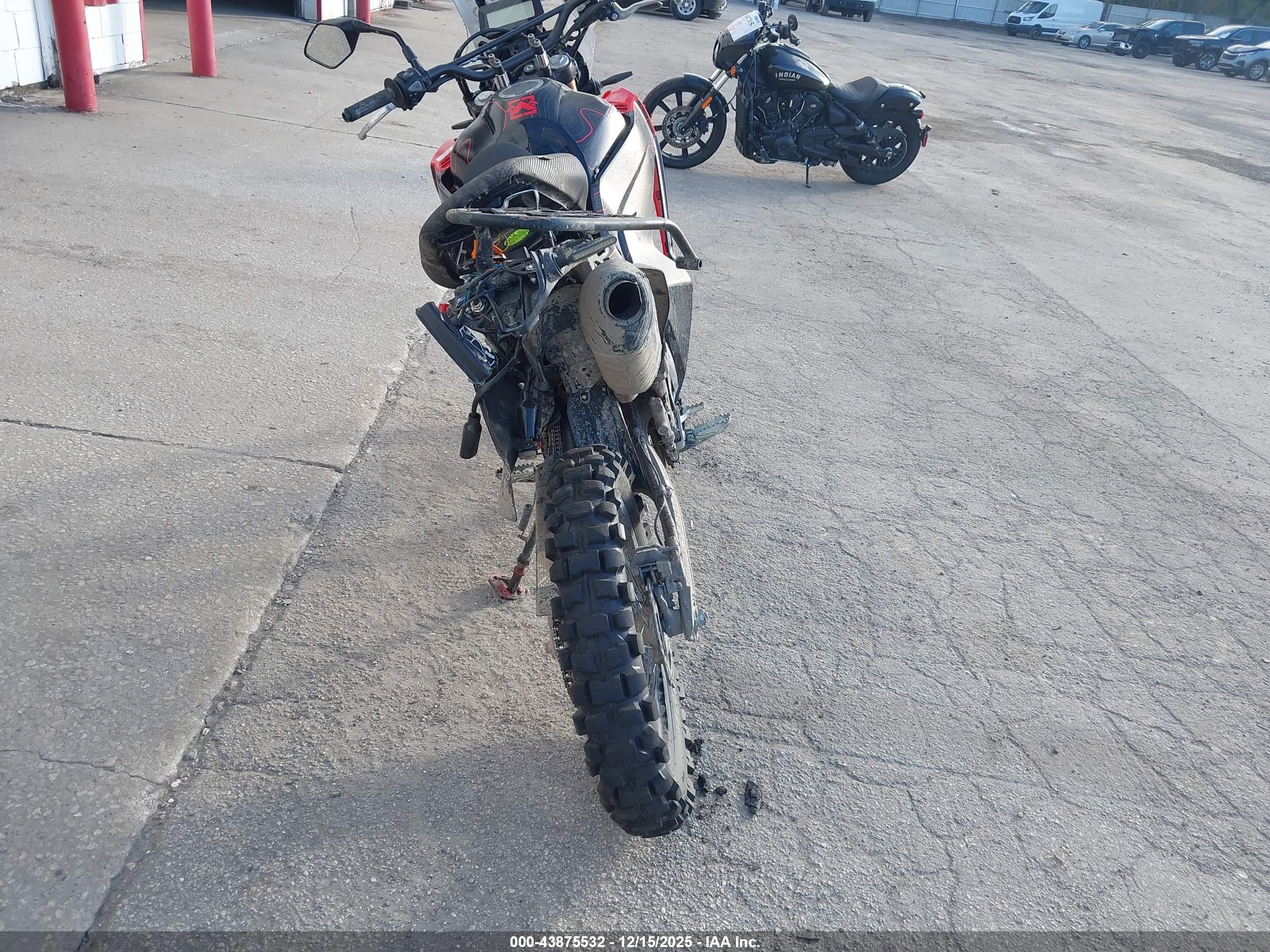 HONDA CRF300 image 6
