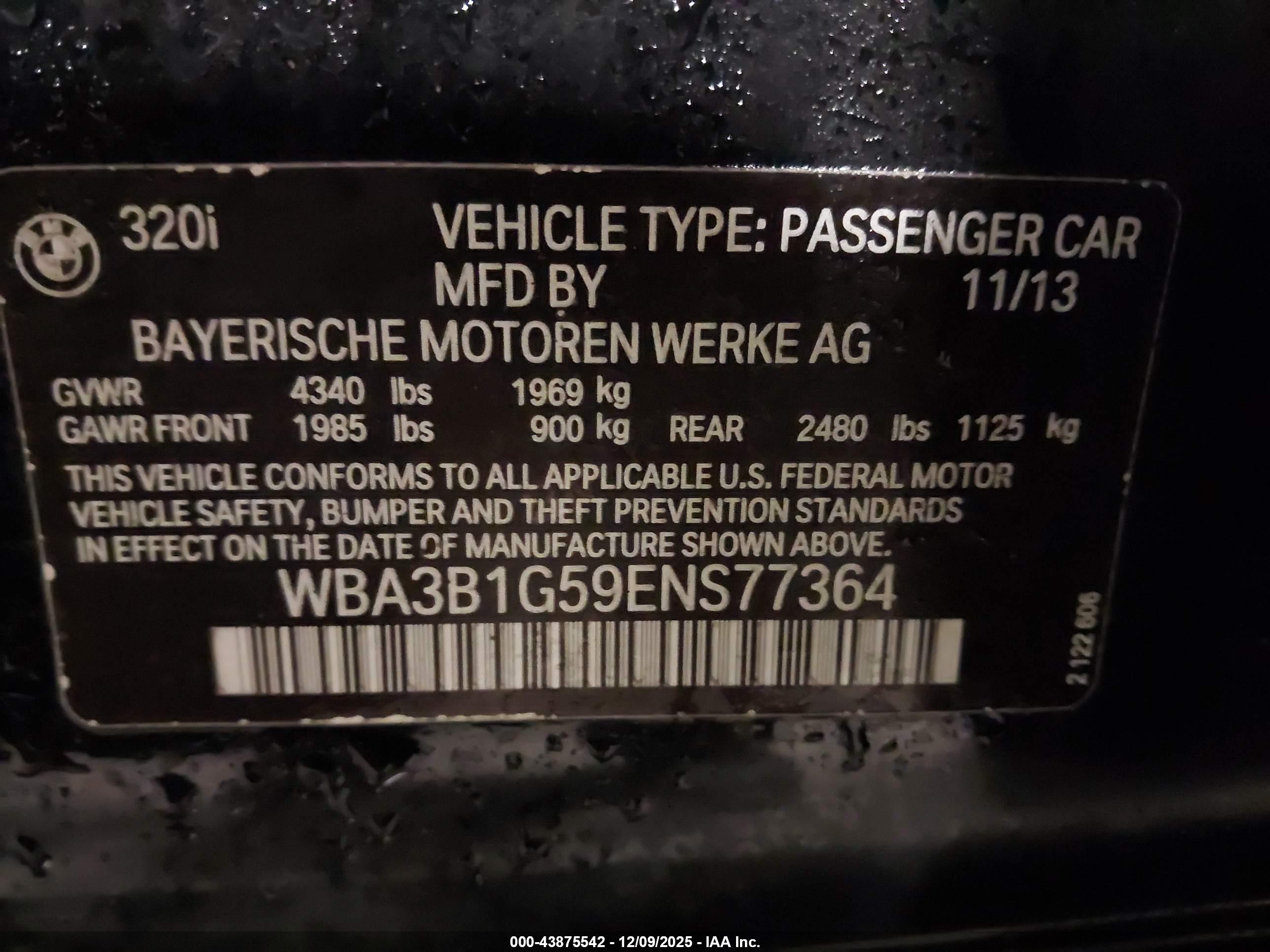 BMW 320I image 9
