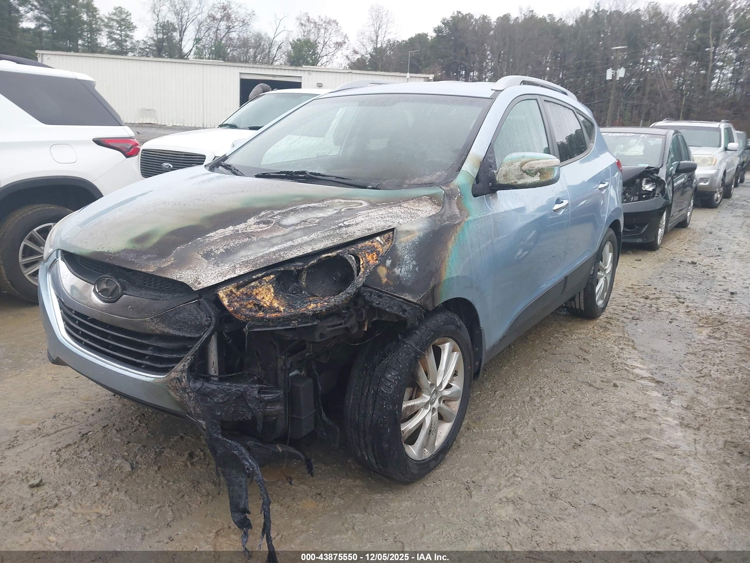 HYUNDAI TUCSON image 2