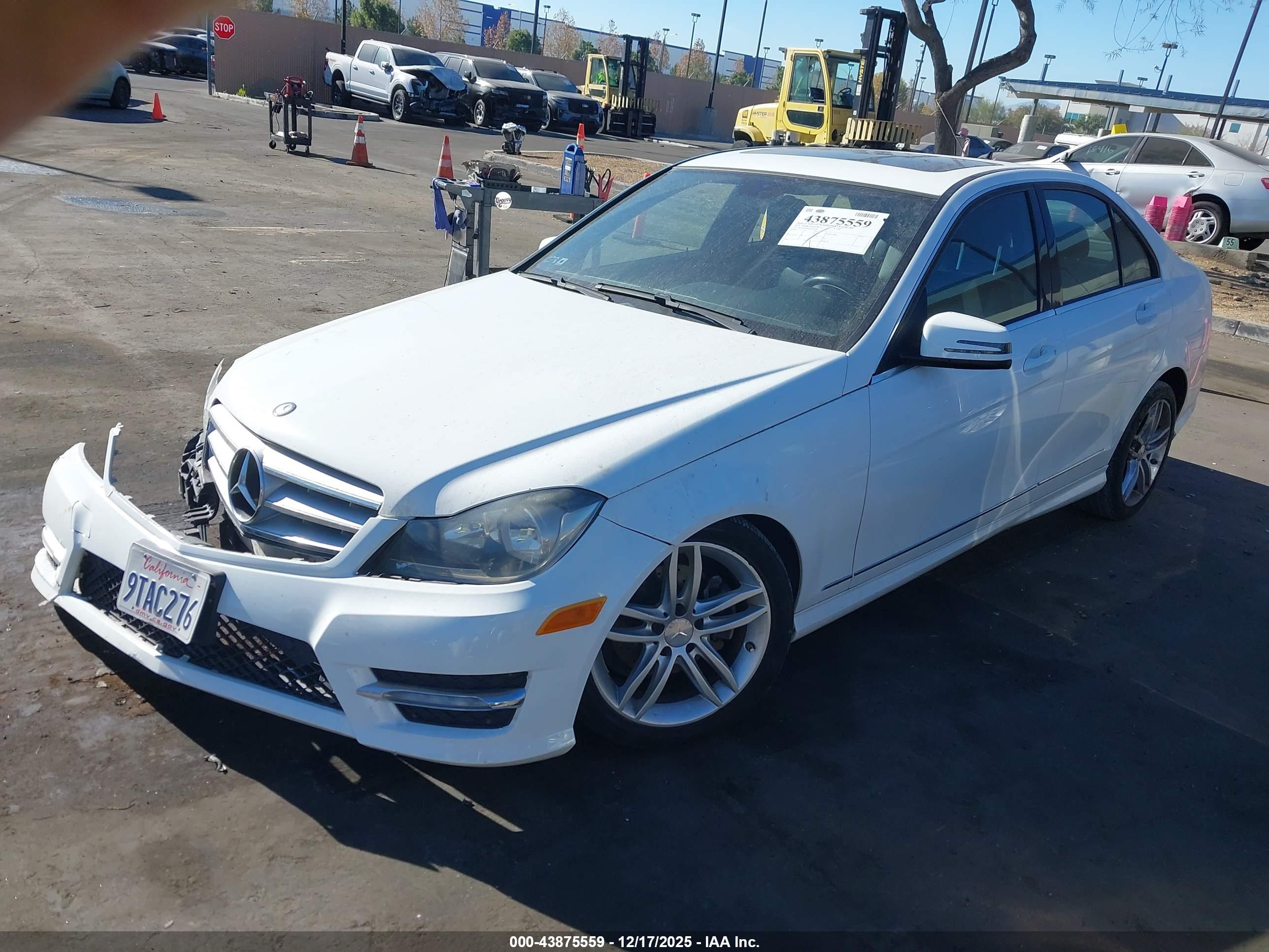 MERCEDES-BENZ C image 2