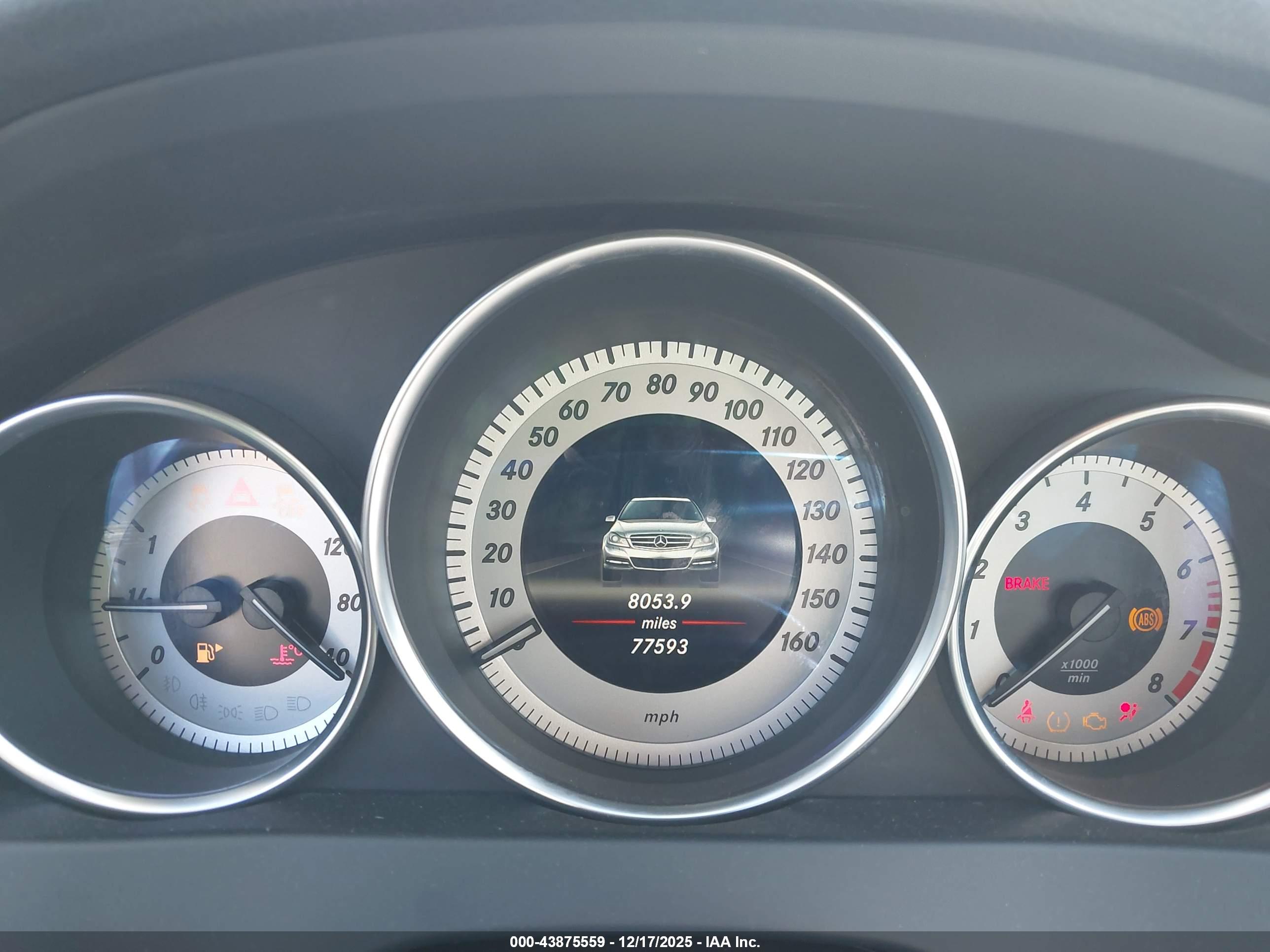 MERCEDES-BENZ C image 7