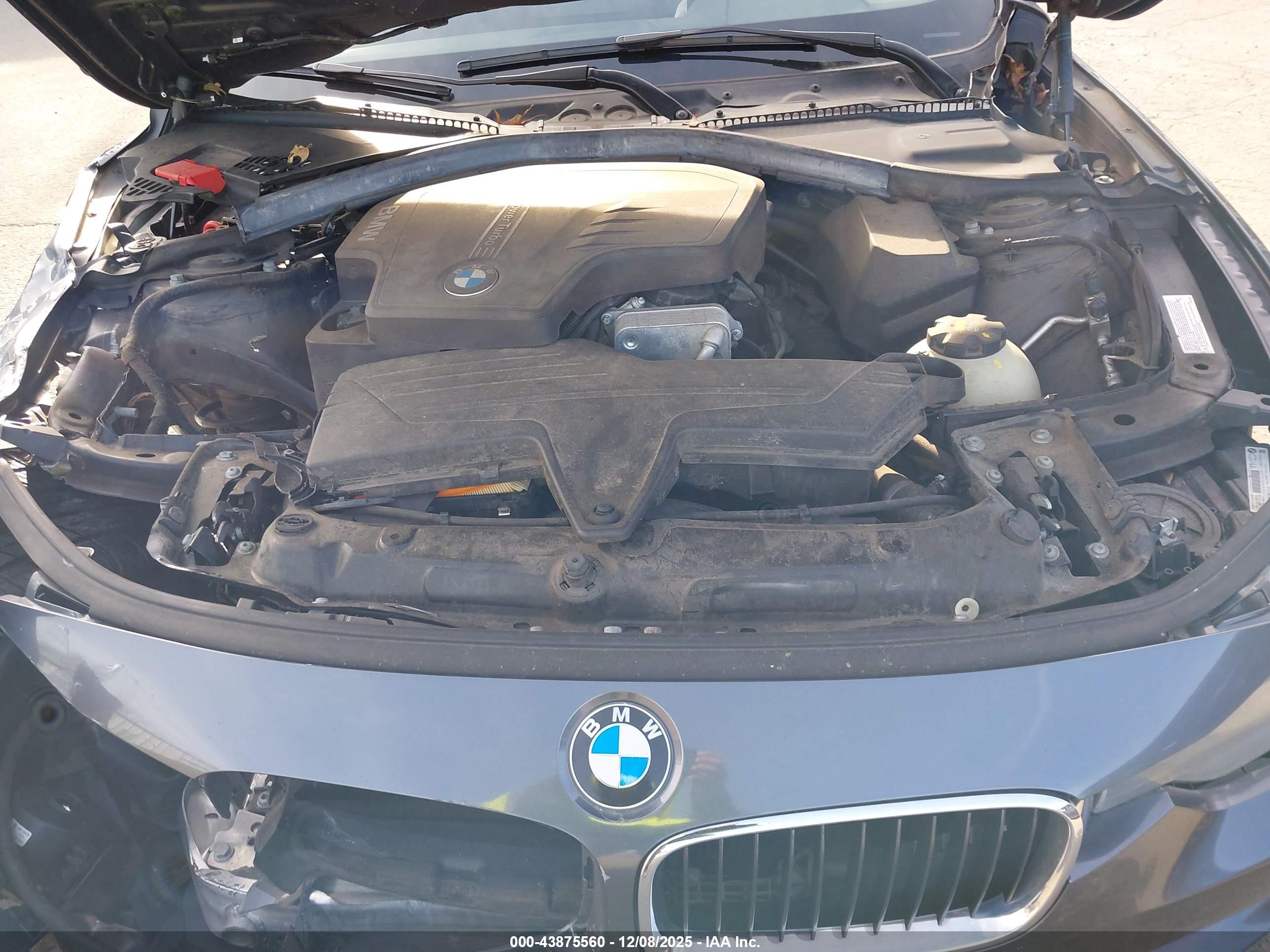 BMW 328I image 10