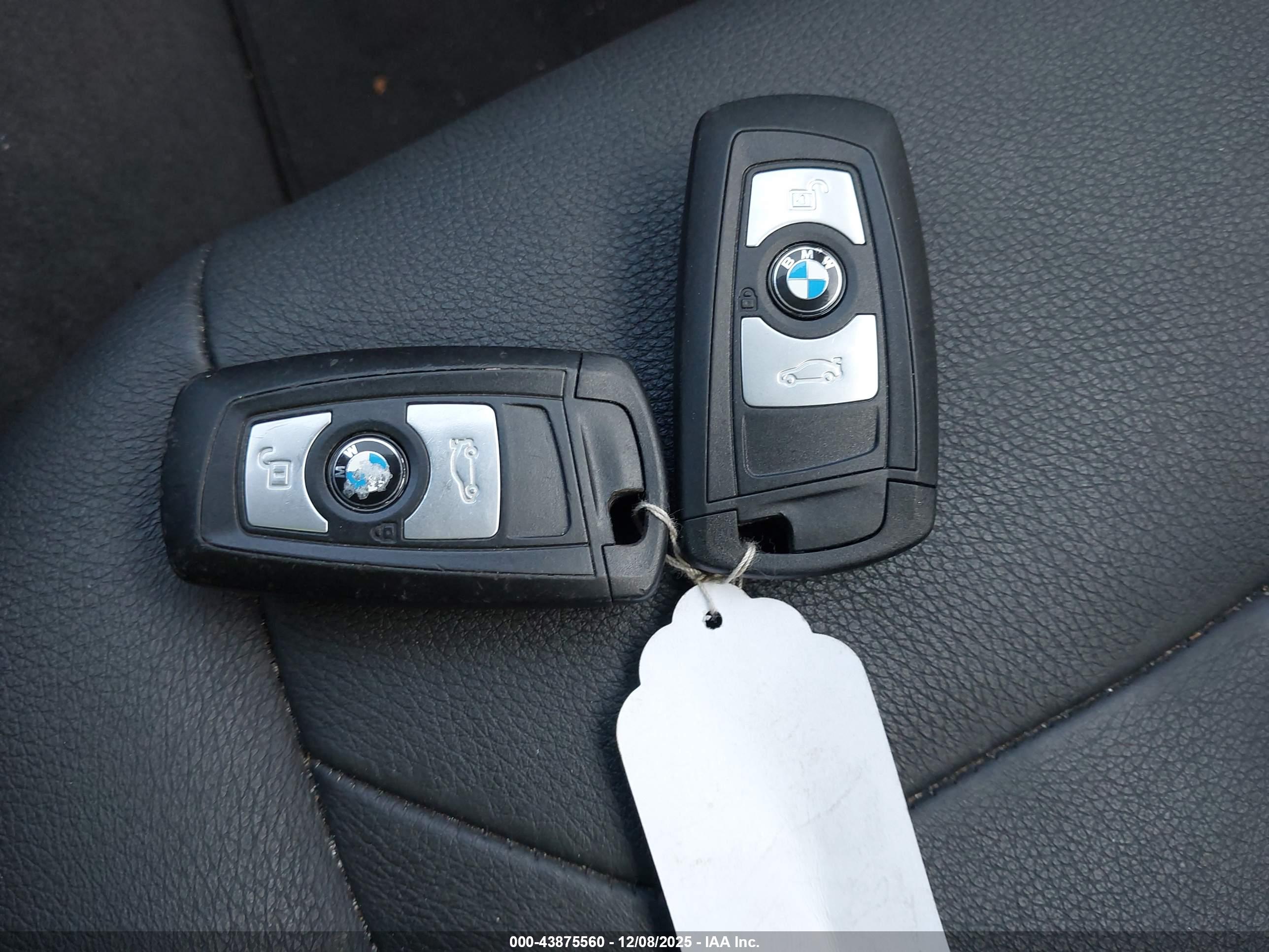 BMW 328I image 11