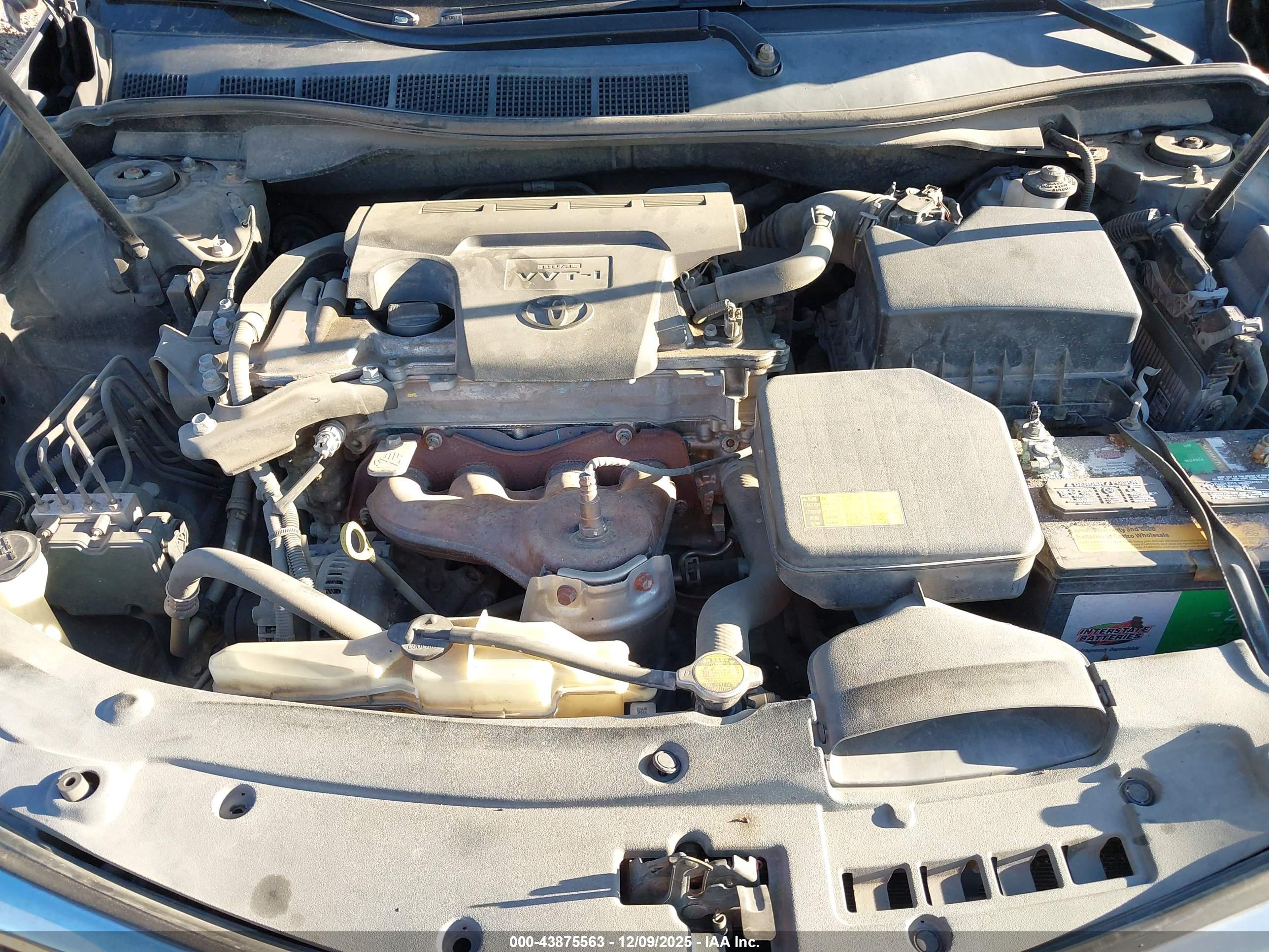 TOYOTA CAMRY image 10
