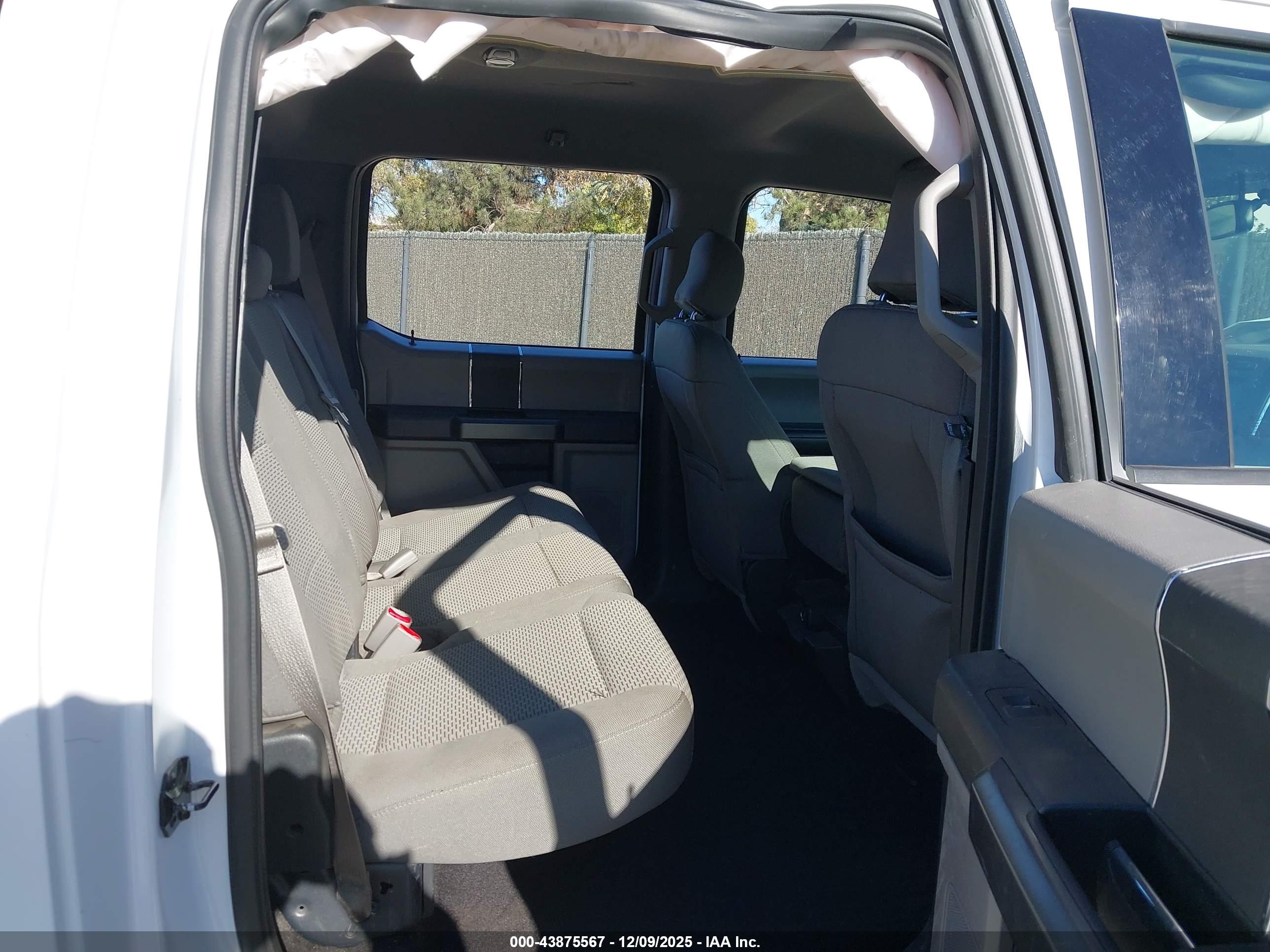 FORD F-150 image 8
