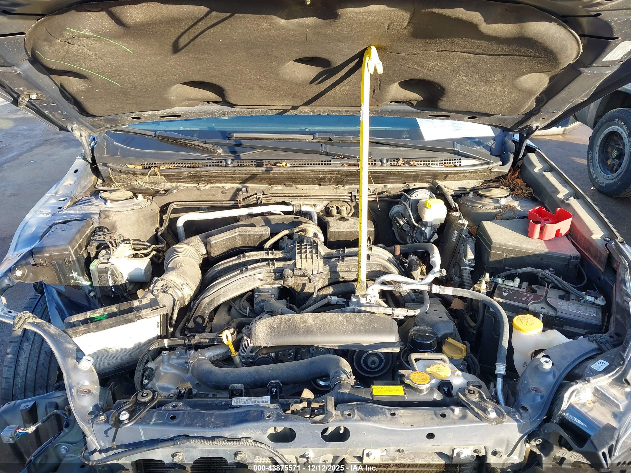 SUBARU OUTBACK image 10