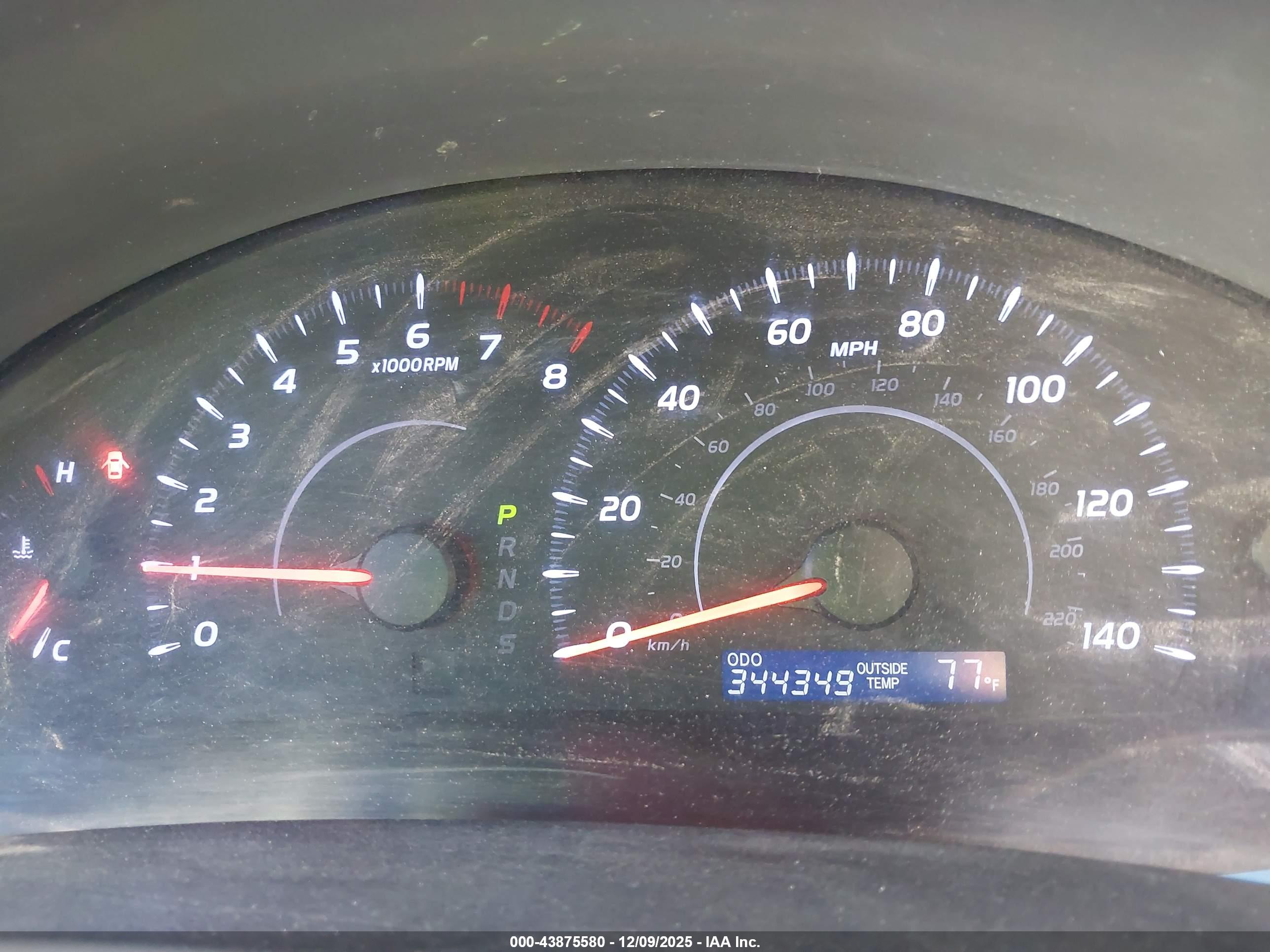 TOYOTA CAMRY image 7