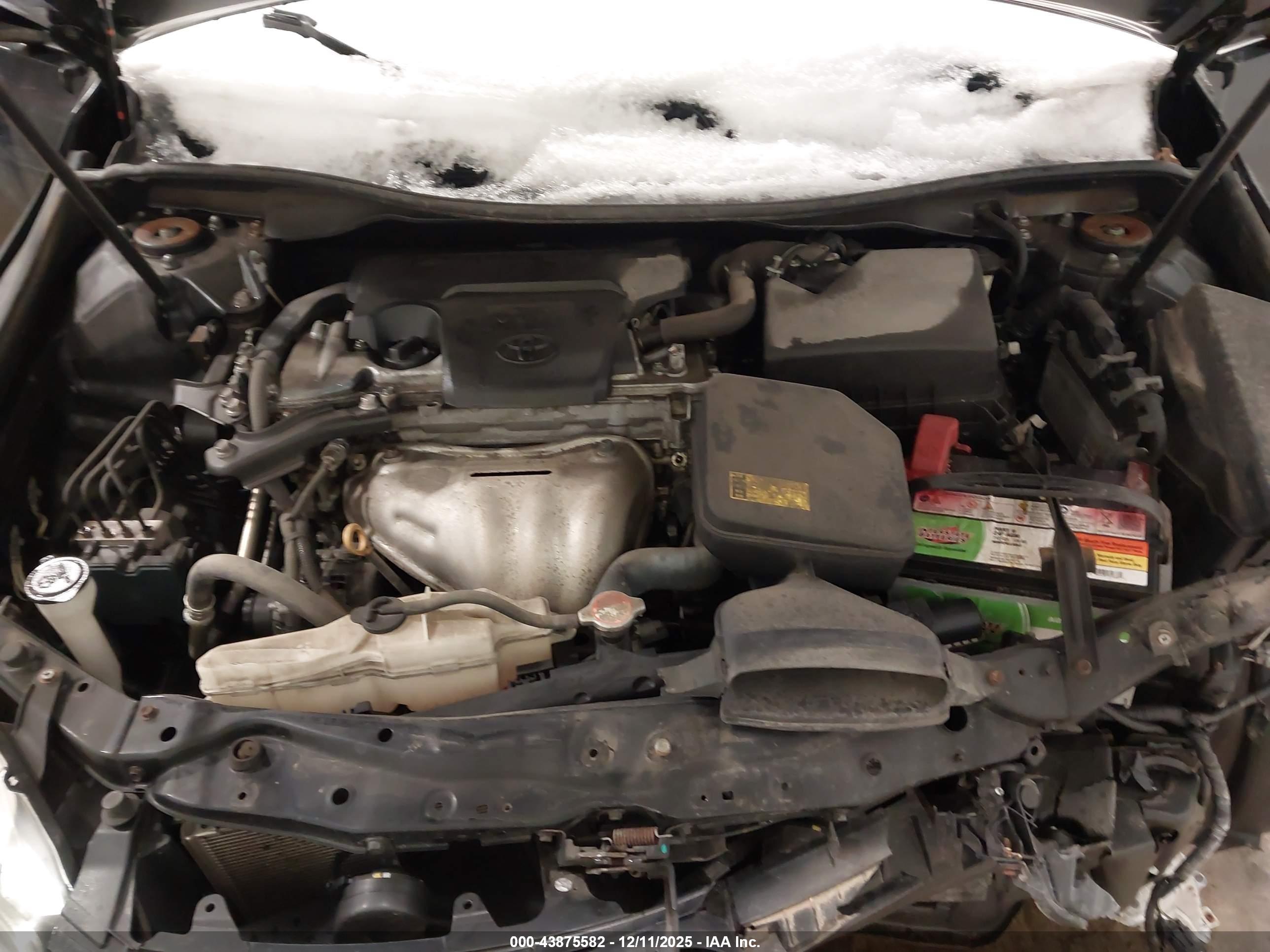 TOYOTA CAMRY image 10