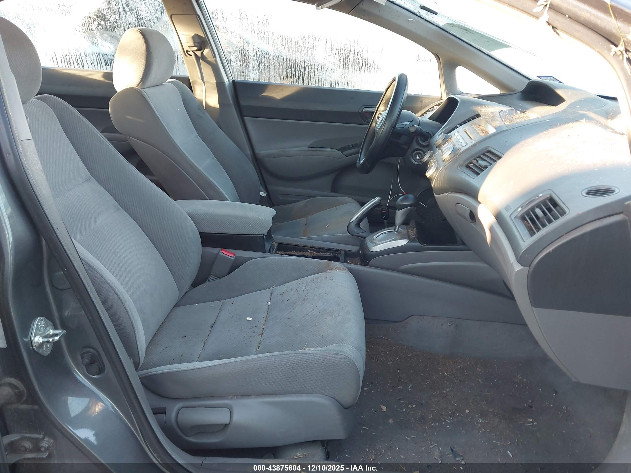 HONDA CIVIC image 5