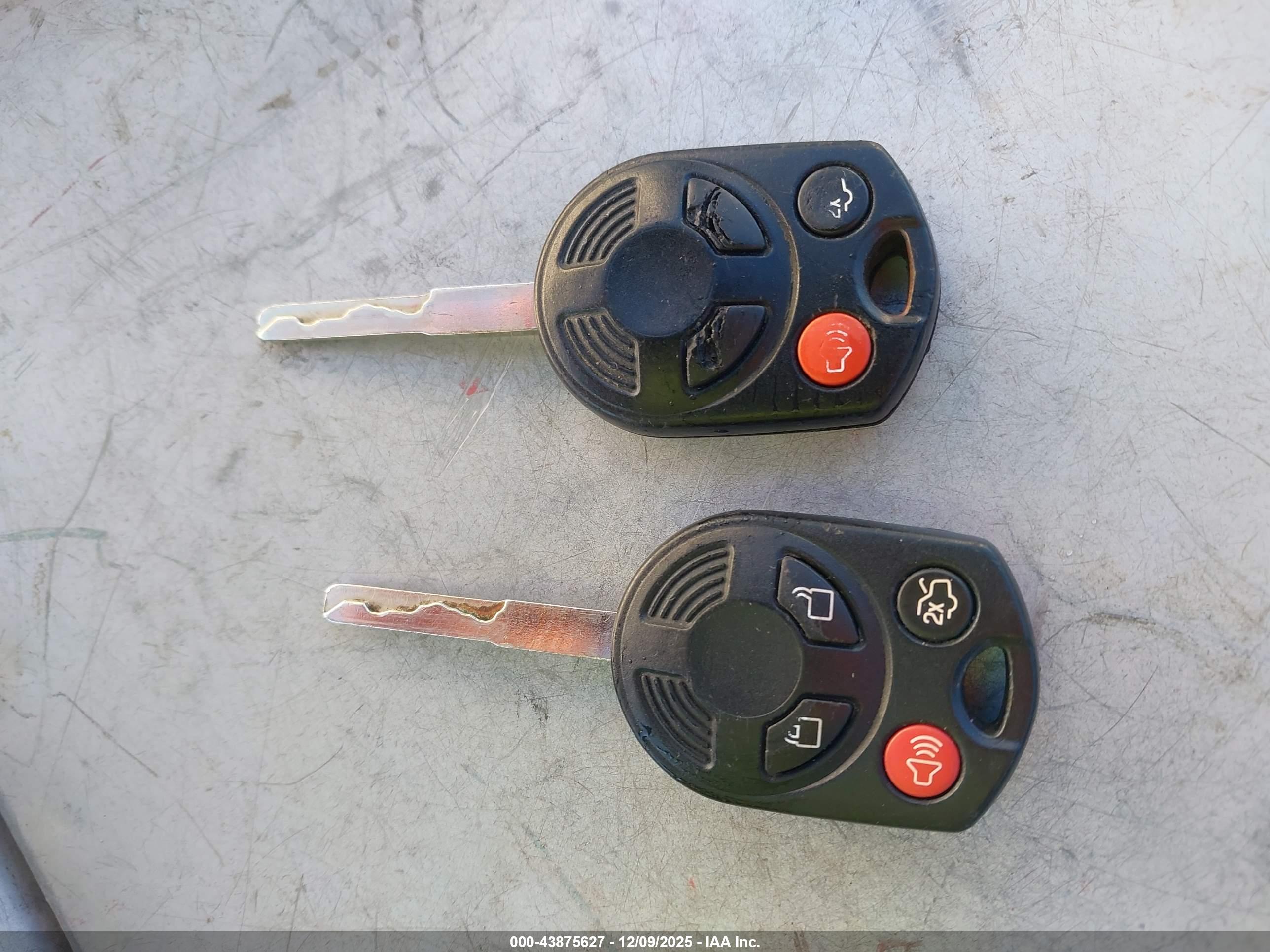 FORD FOCUS image 11