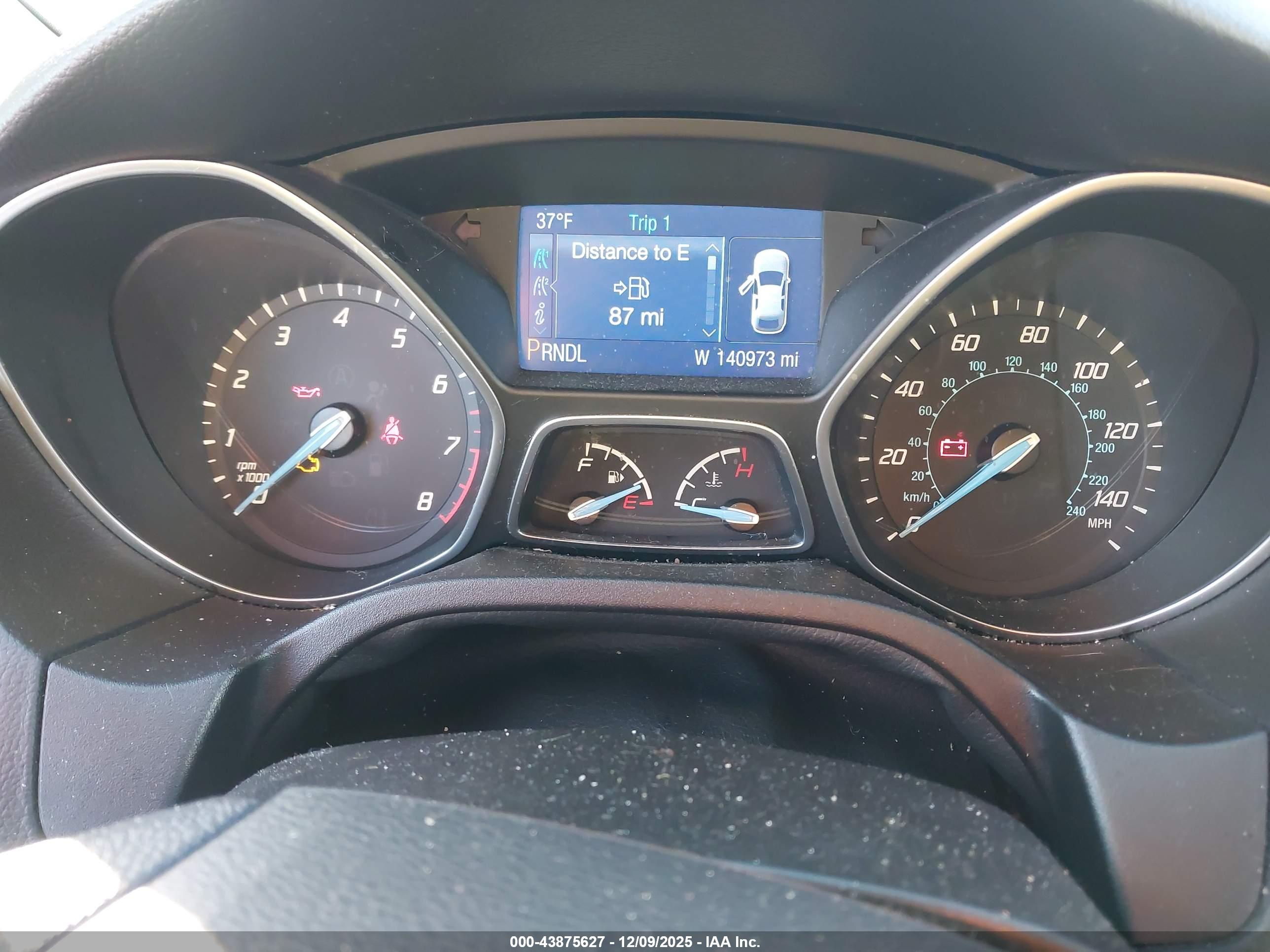 FORD FOCUS image 7