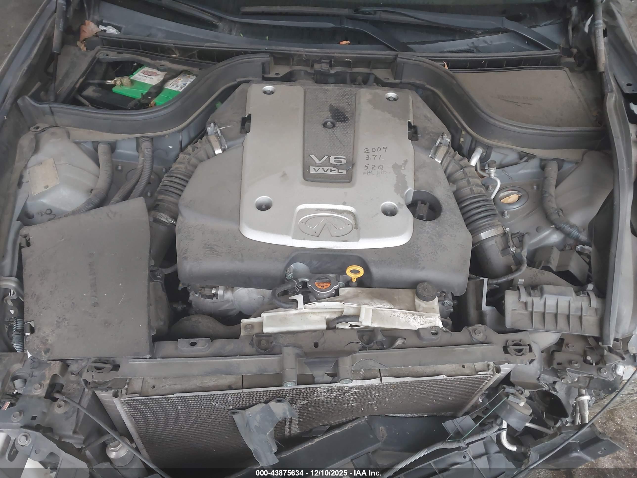 INFINITI G37 image 10
