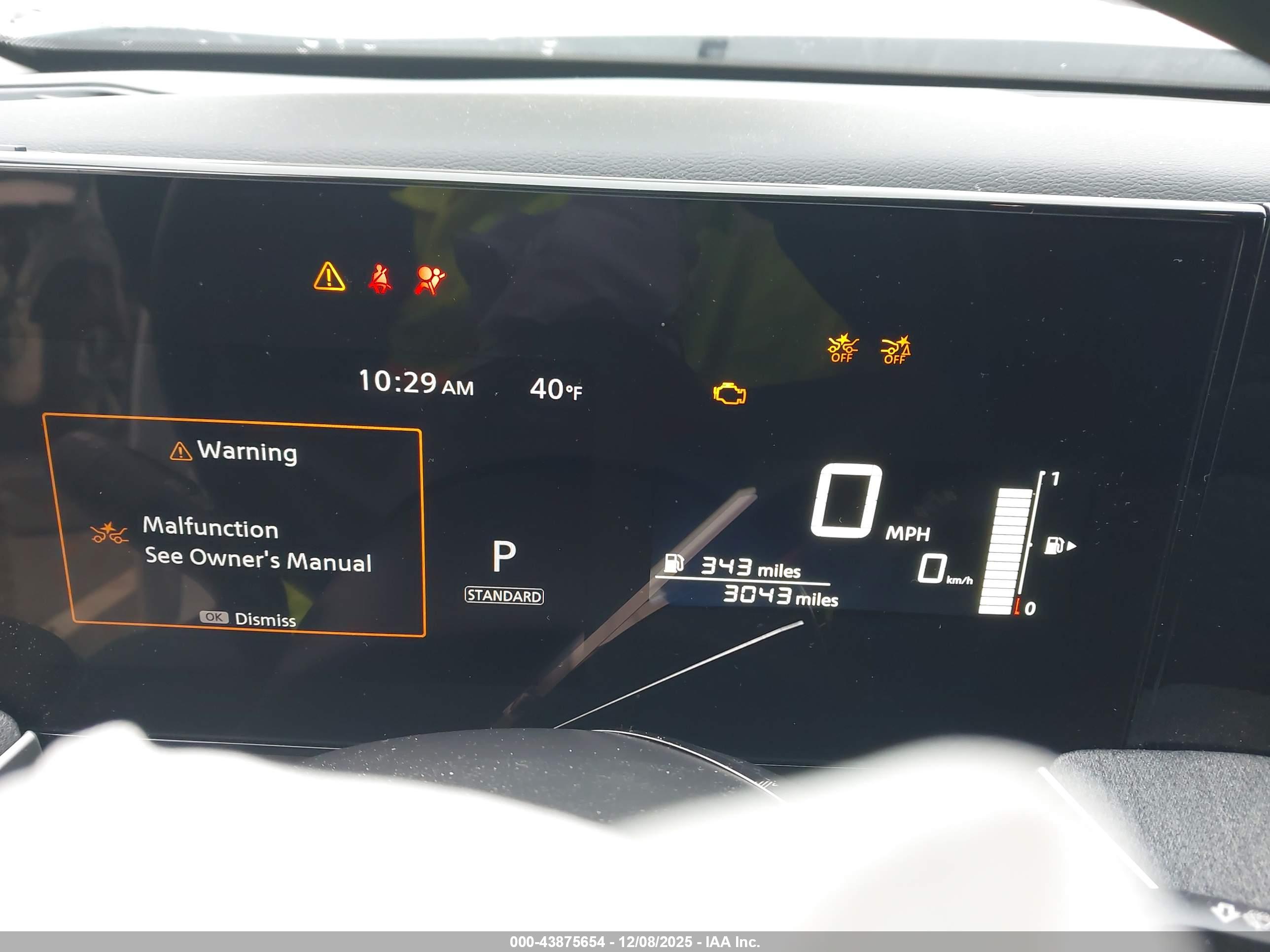 NISSAN KICKS image 7