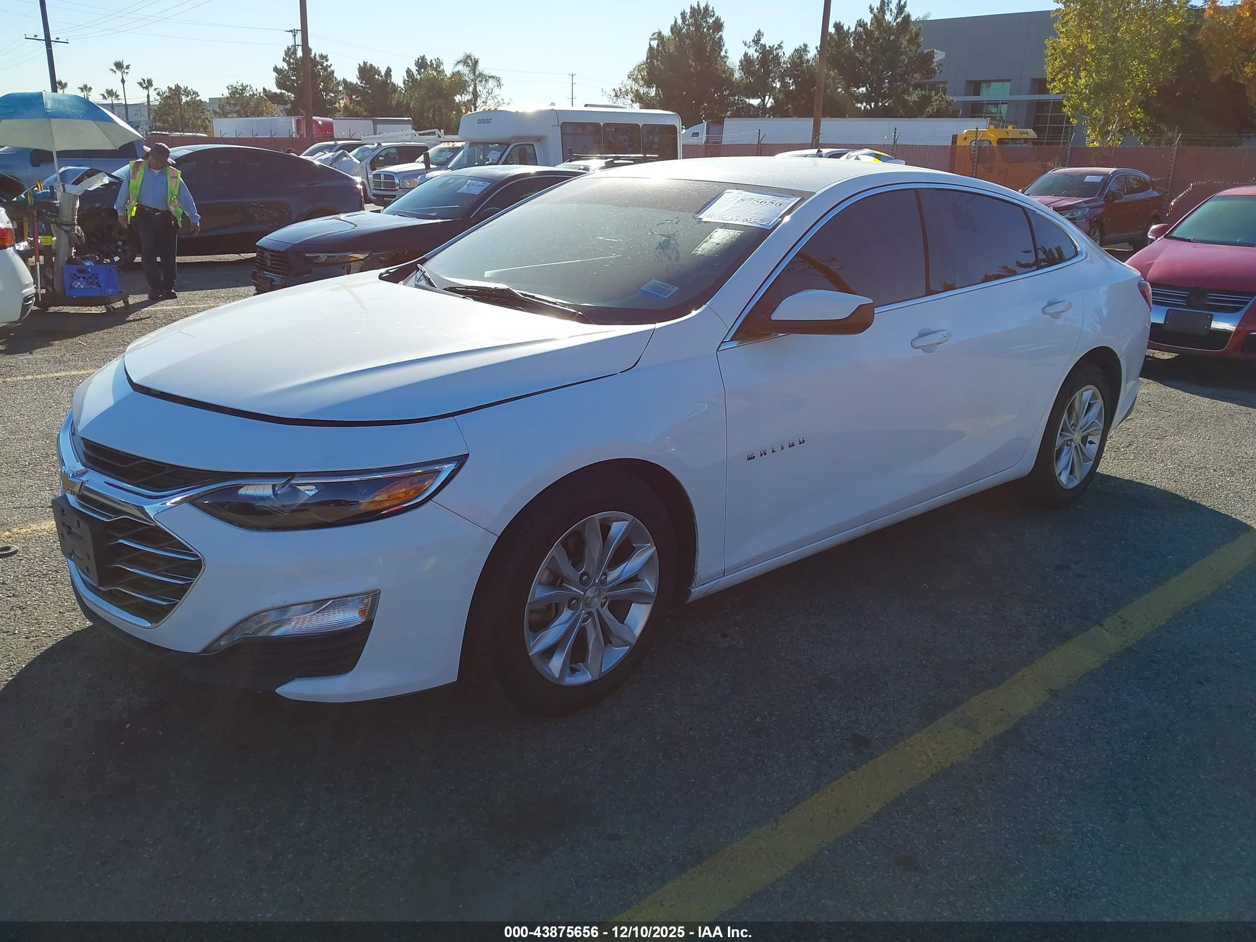 CHEVROLET MALIBU image 2